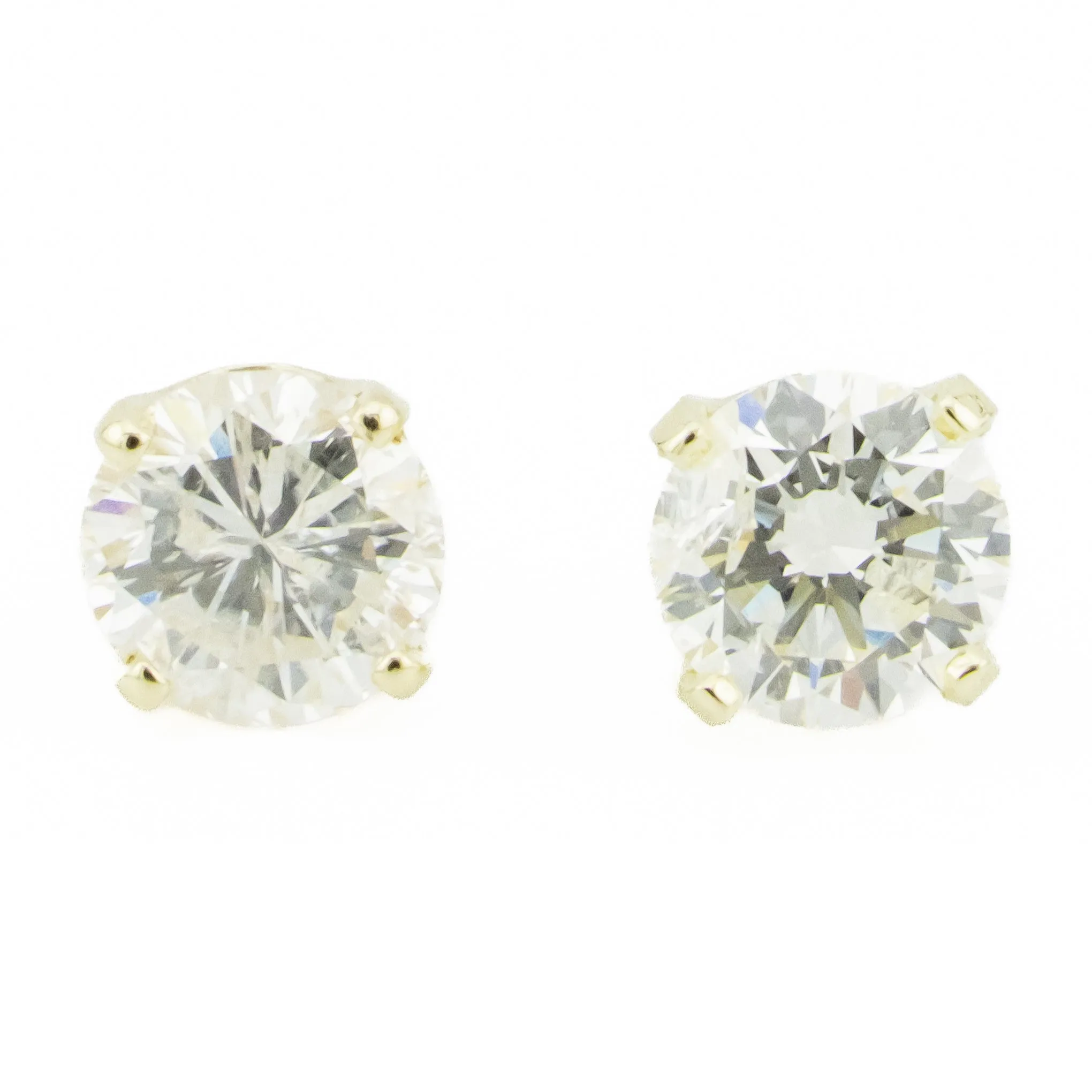 0.90ctw Round Diamond Solitaire Stud Earrings in 14K Yellow Gold