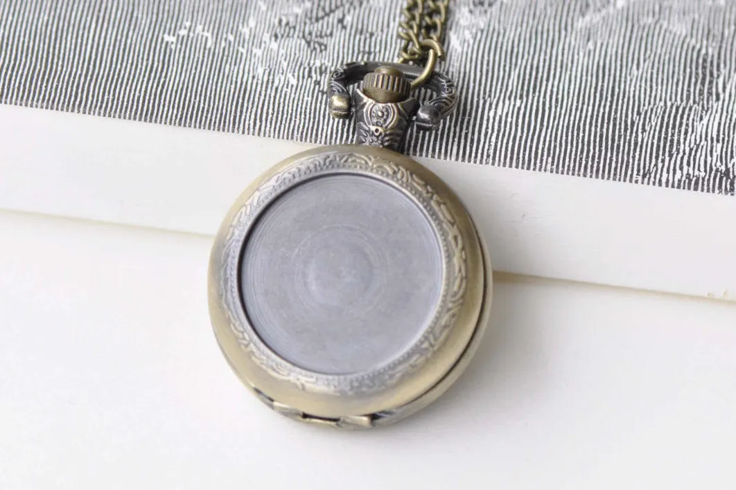 1 PC Antique Bronze Bezel Pocket Watch Necklace 1 Inch Cabochon A8638