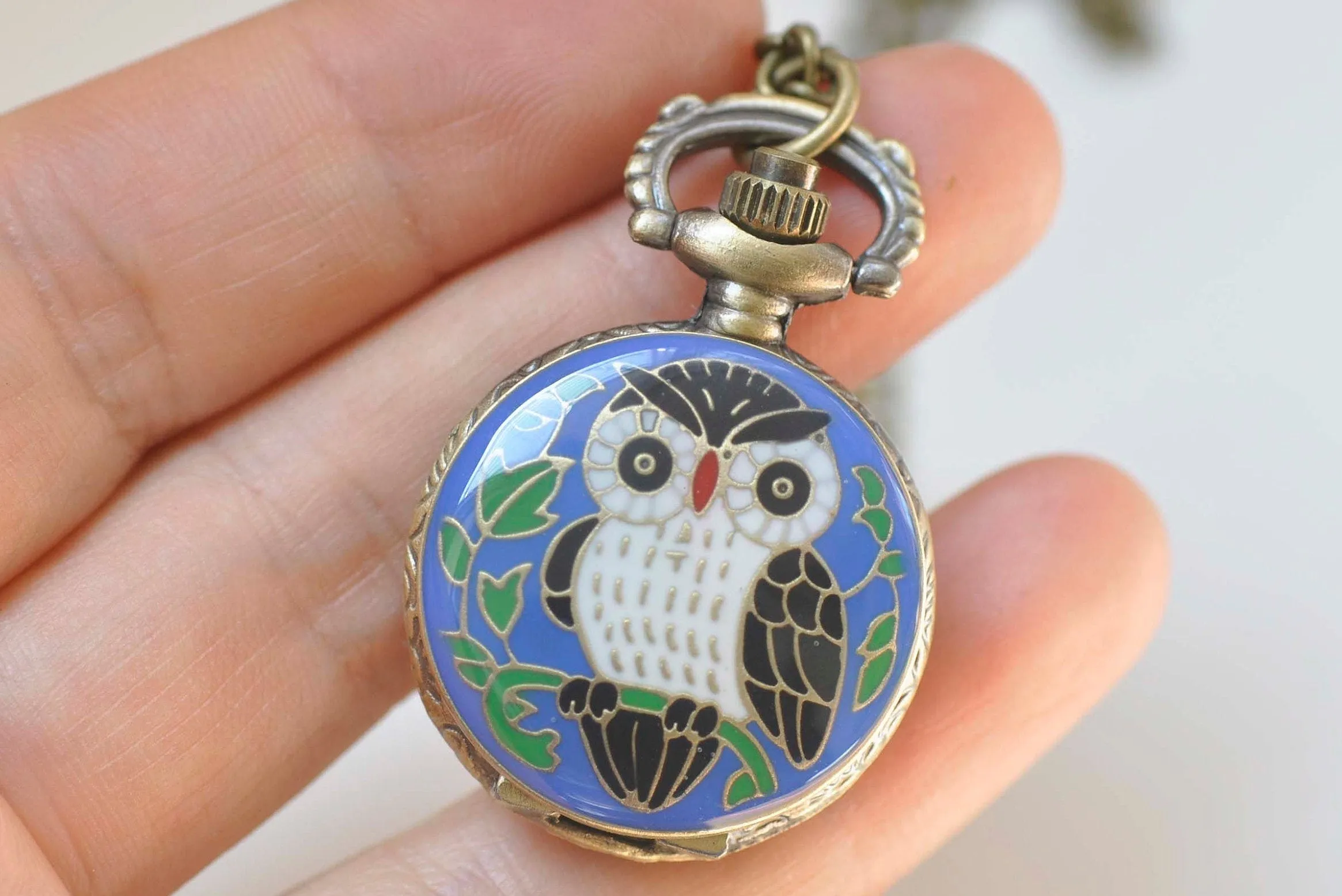 1 PC Antique Bronze Blue Enamel Flower Small Owl Pocket Watch 27mm A3663