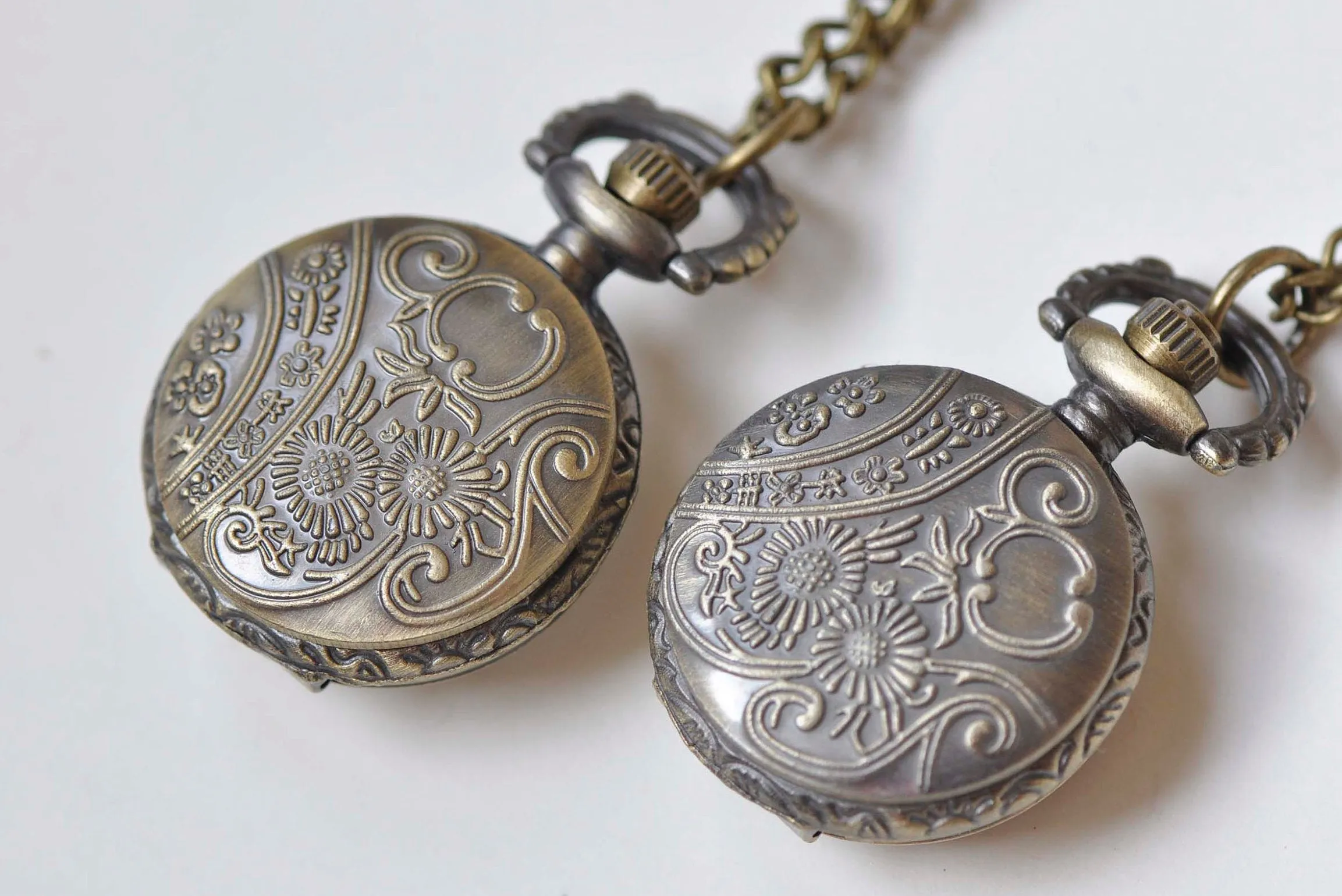 1 PC Antique Bronze Faceted Clear/Brown Pocket Watch Necklace