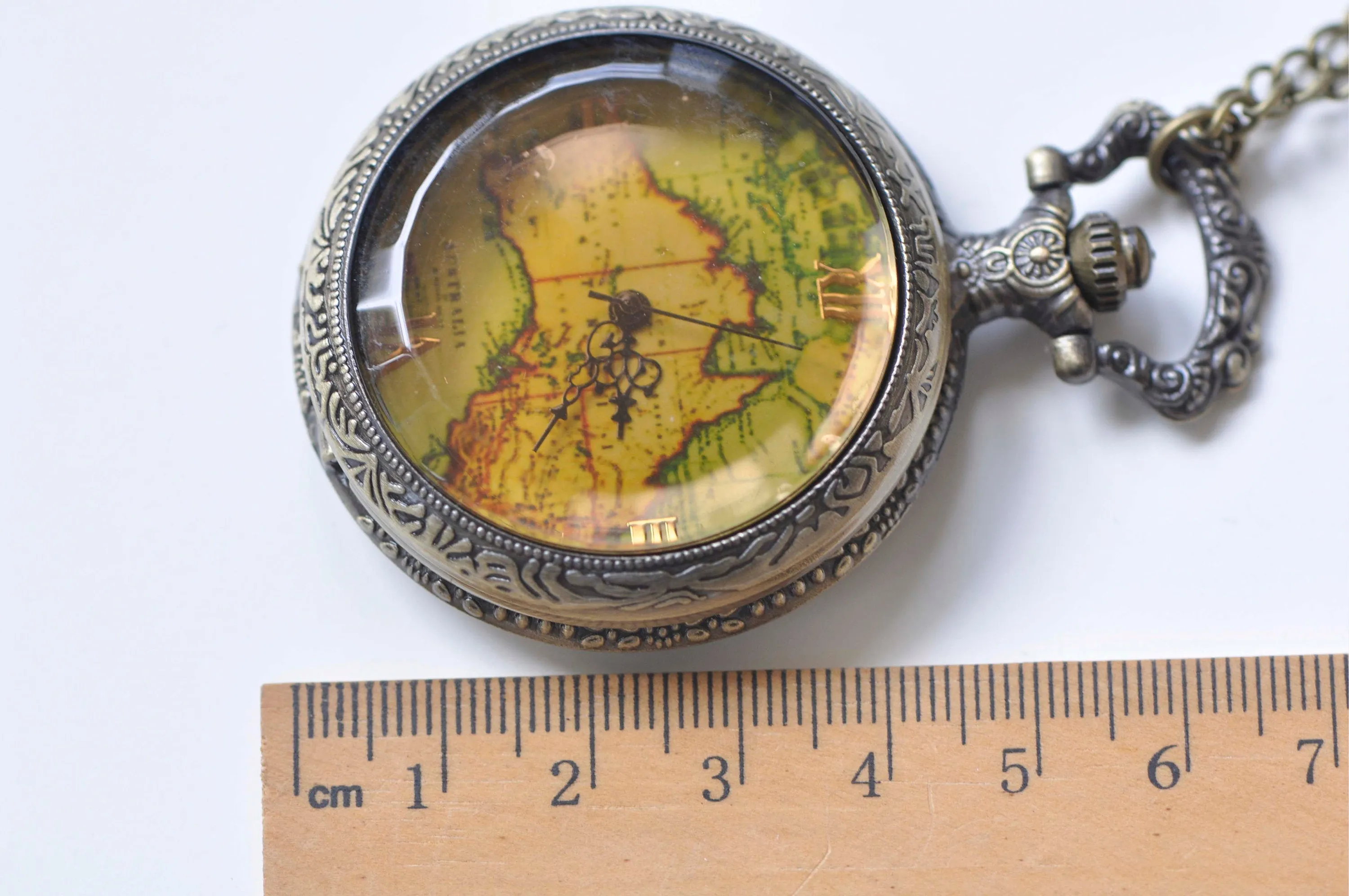 1 PC Antique Bronze Faceted Glass Cover Map Pocket Watch A894