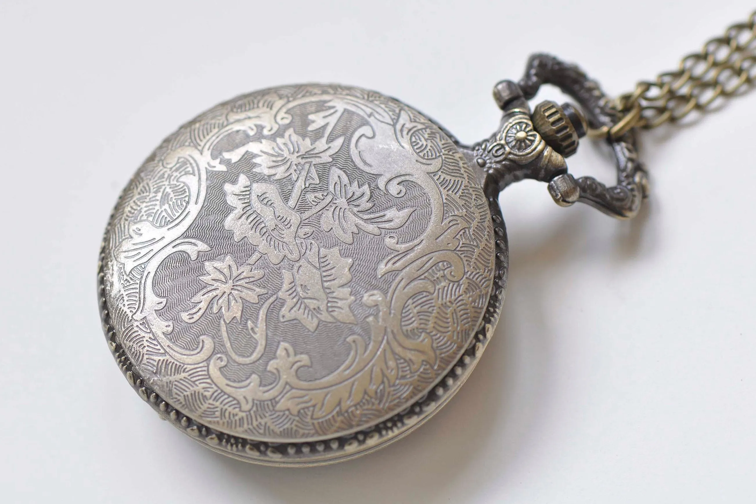 1 PC Antique Bronze Faceted Glass Cover Map Pocket Watch A894