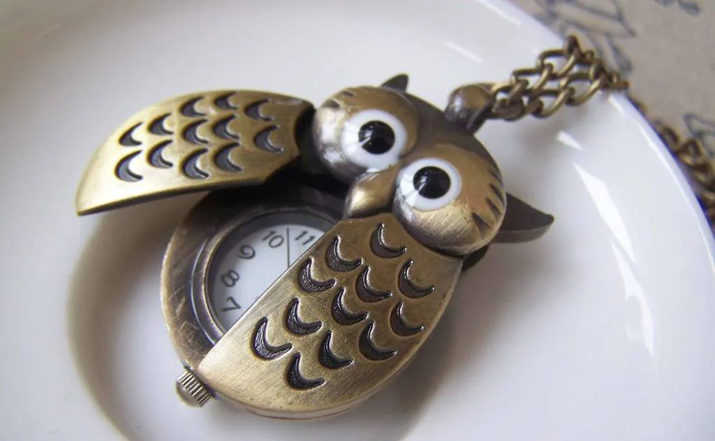 1 PC Antique Bronze Owl Wing Pocket Watch A4611