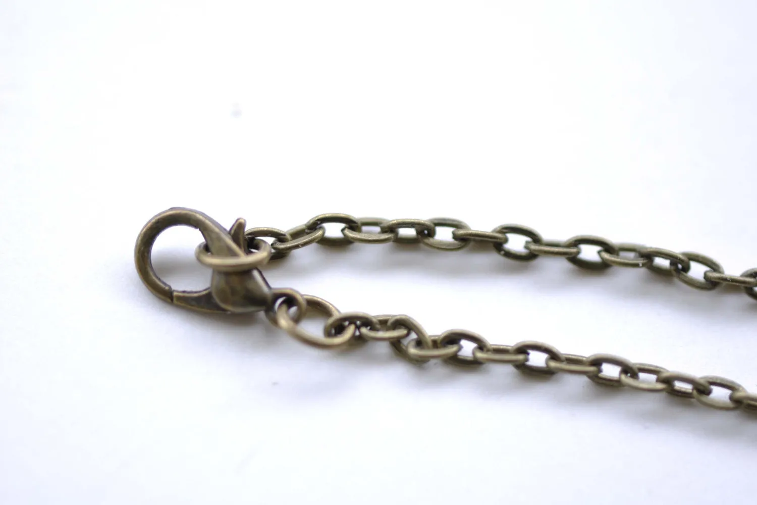 1 PC Antique Bronze T-Shirts Clothes Pocket Watch A7962