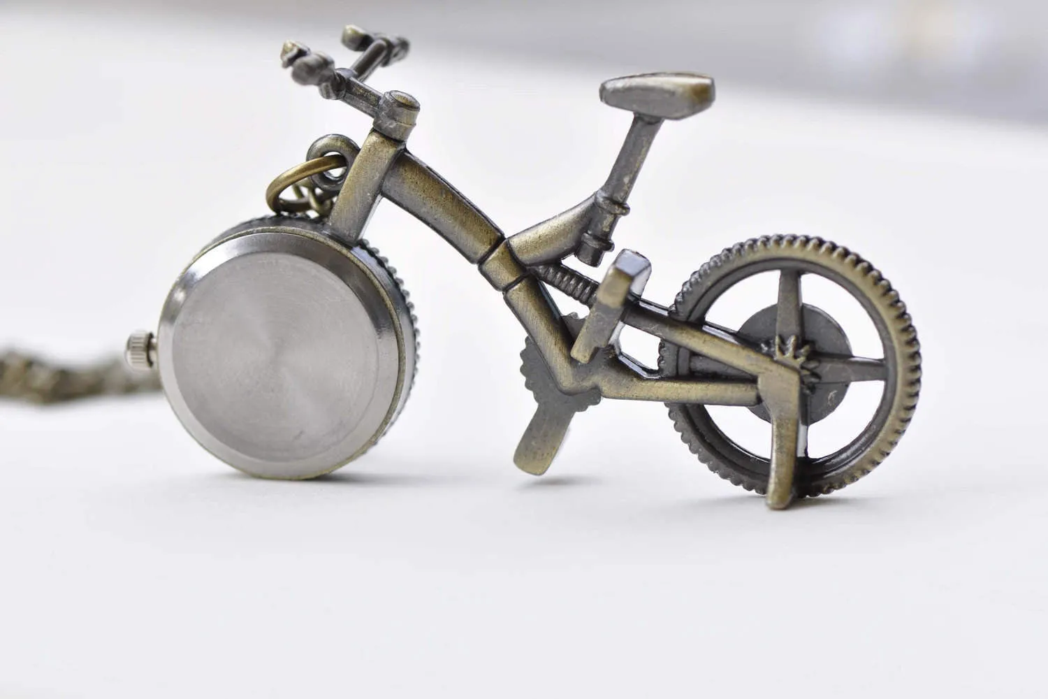1 PC Antique Bronze Vintage Bicycle Pocket Watch Necklace A8698