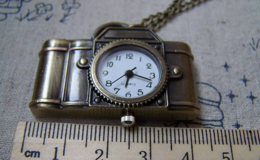 1 PC of Antique Bronze Camera Pocket Watch A5759