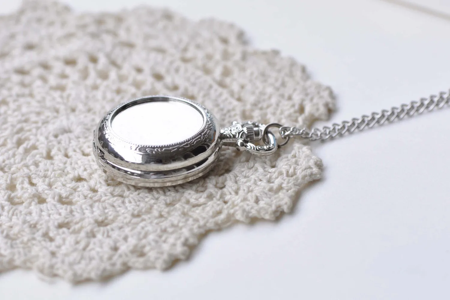 1 PC Platinum Bezel Pocket Watch Necklace 1 Inch Cabochon A8639