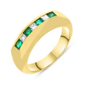 18ct Yellow Gold Emerald Diamond Princess Cut Half Eternity Ring D