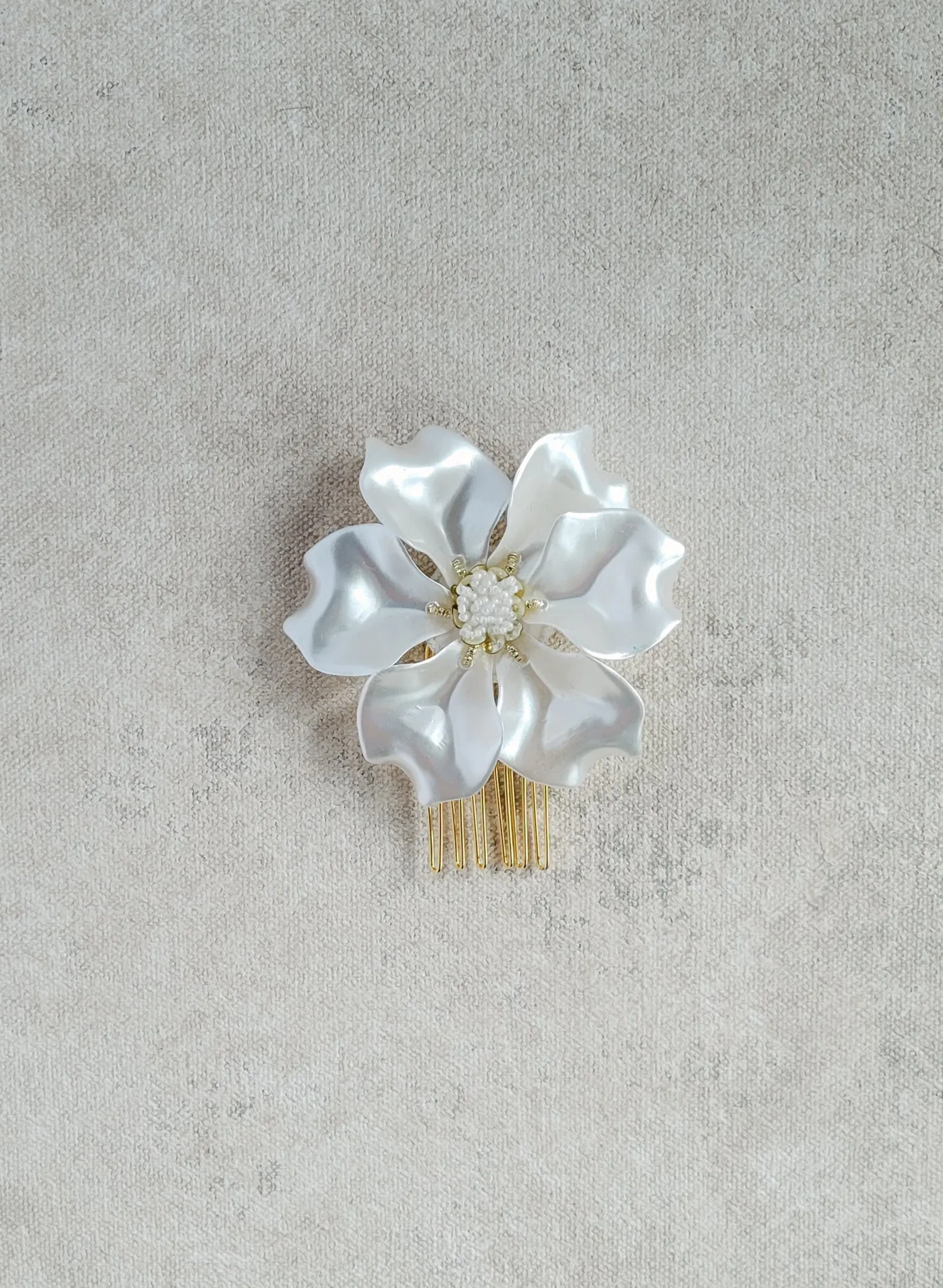 Acrylic petals modern hair flower - Style #2532