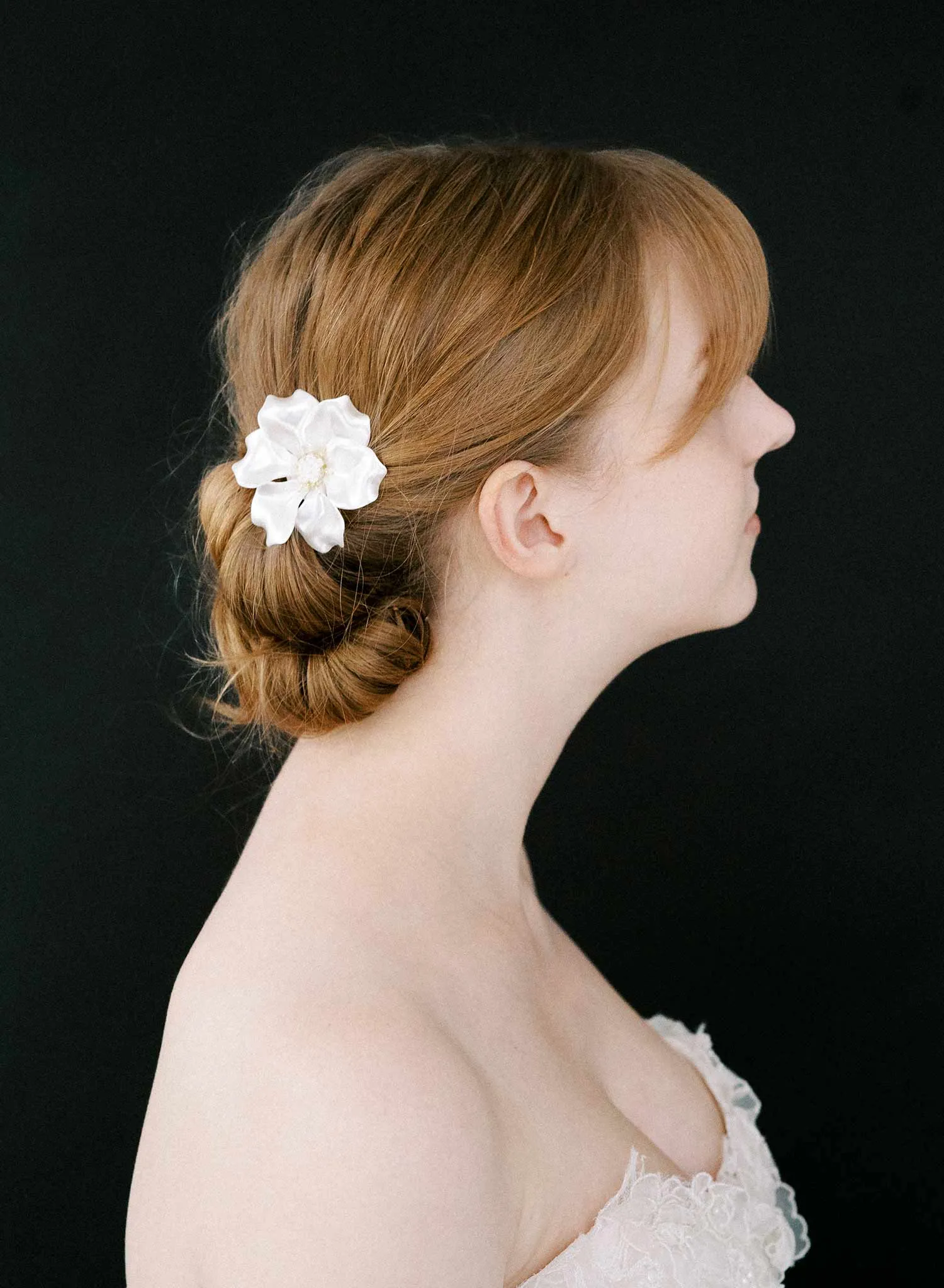 Acrylic petals modern hair flower - Style #2532