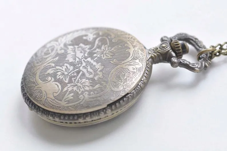 Antique Bronze Large Filigree Pocket Watch Necklace Set of 1 A8538