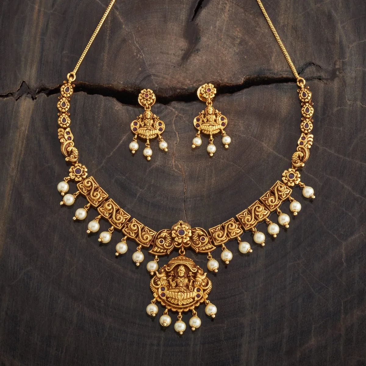 Antique Necklace 181298