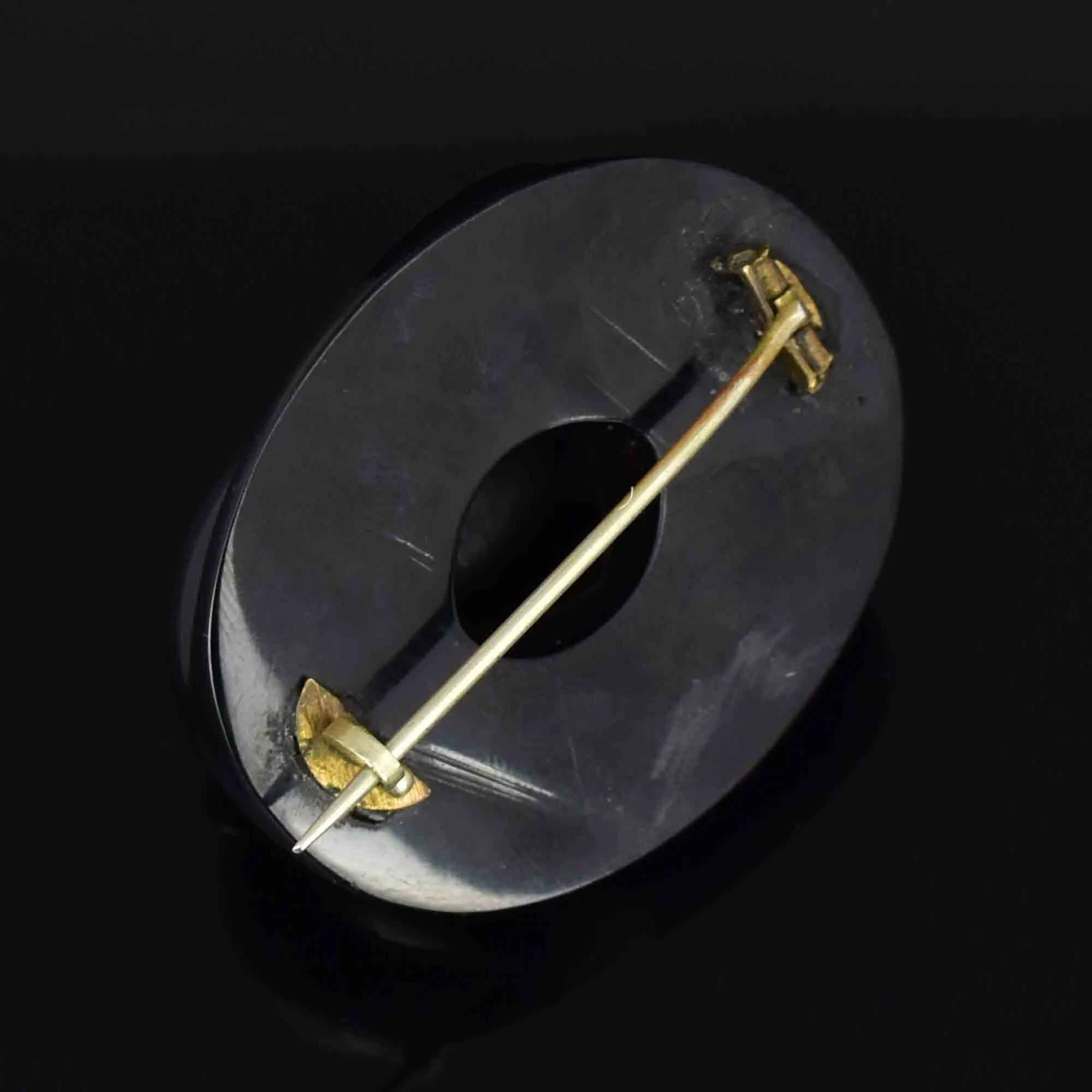 Antique Victorian Carved Whitby Jet Lovers Knot Brooch