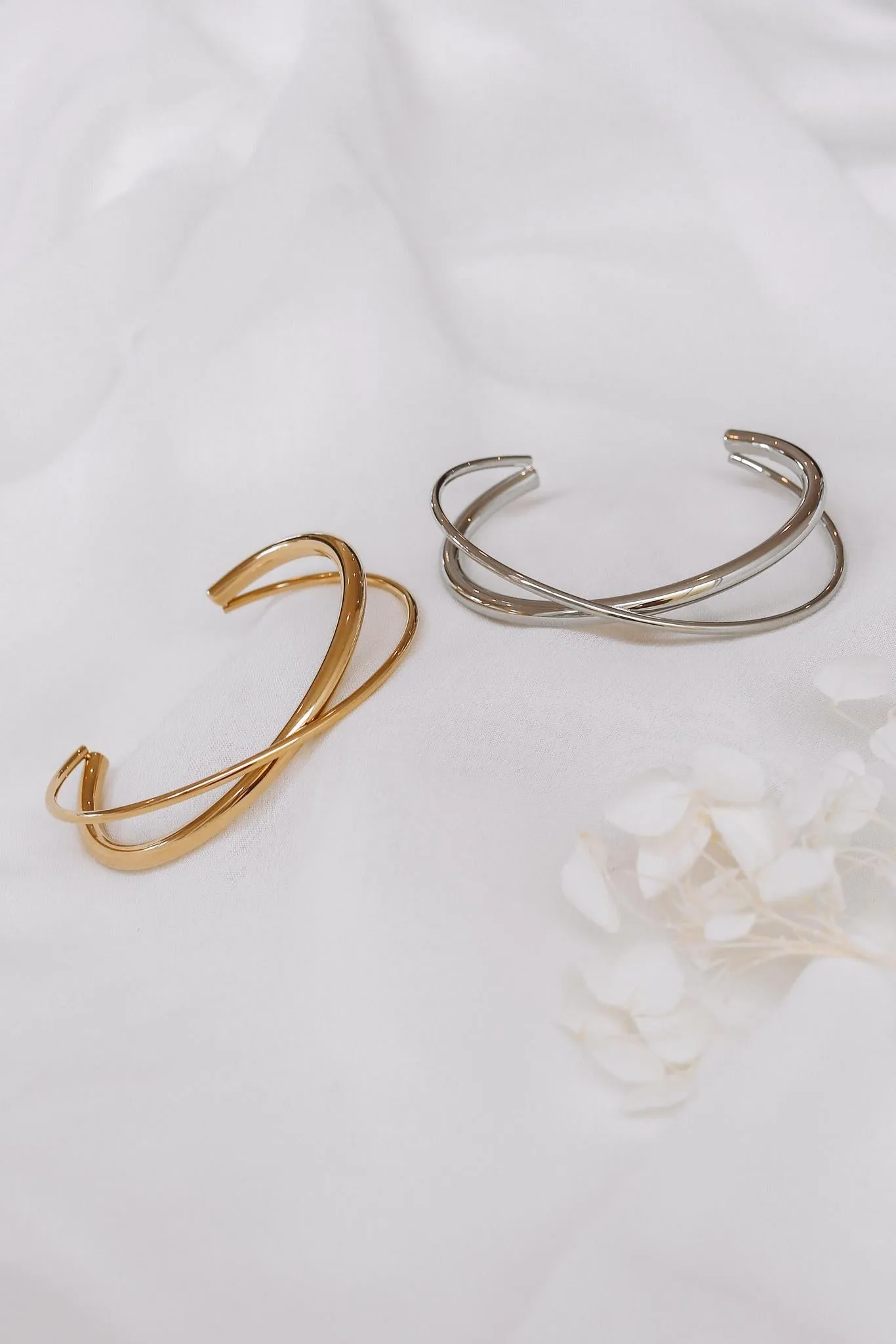Archie -Stainless Steel Bangle