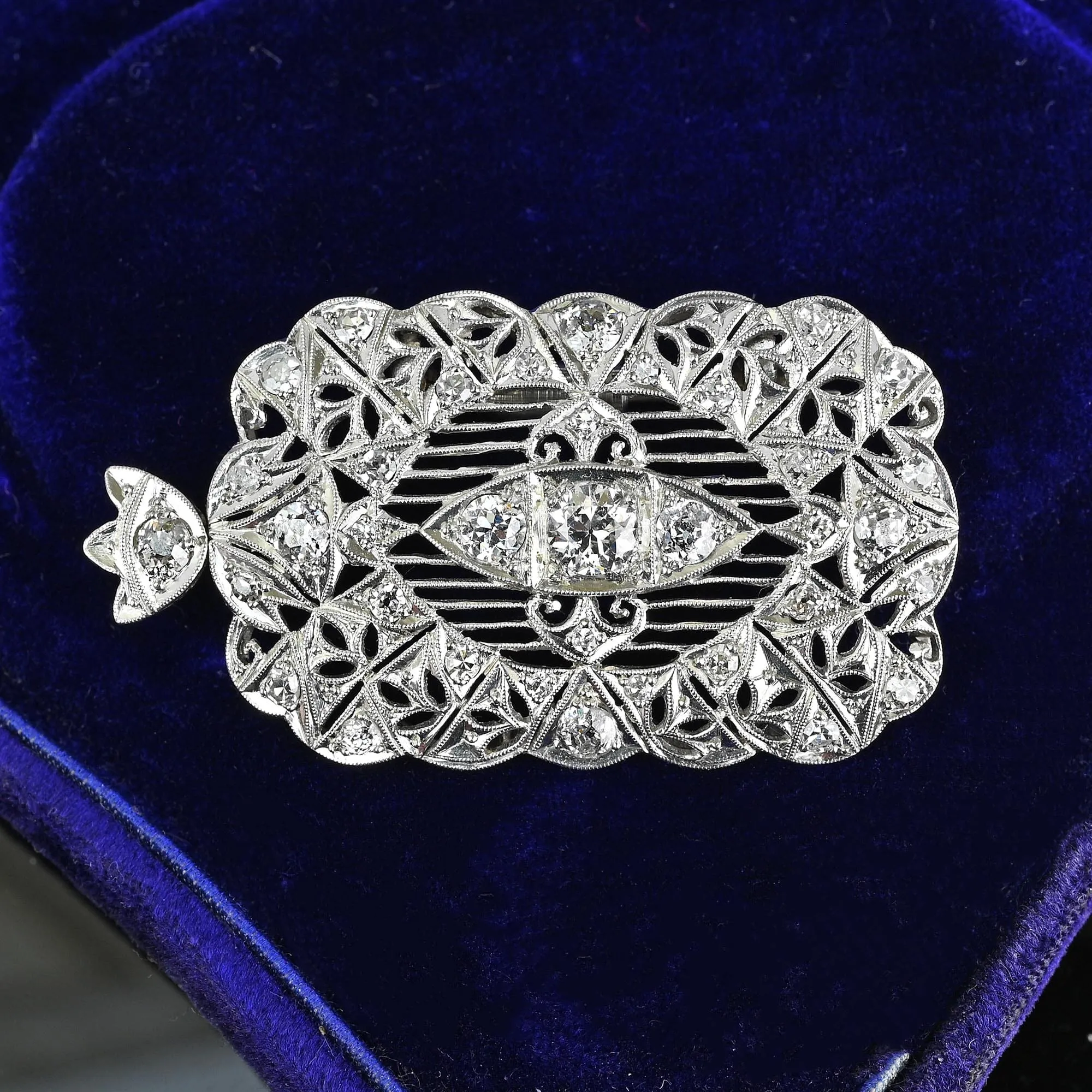 Art Deco Platinum 1.75 CTW Diamond Brooch Pendant