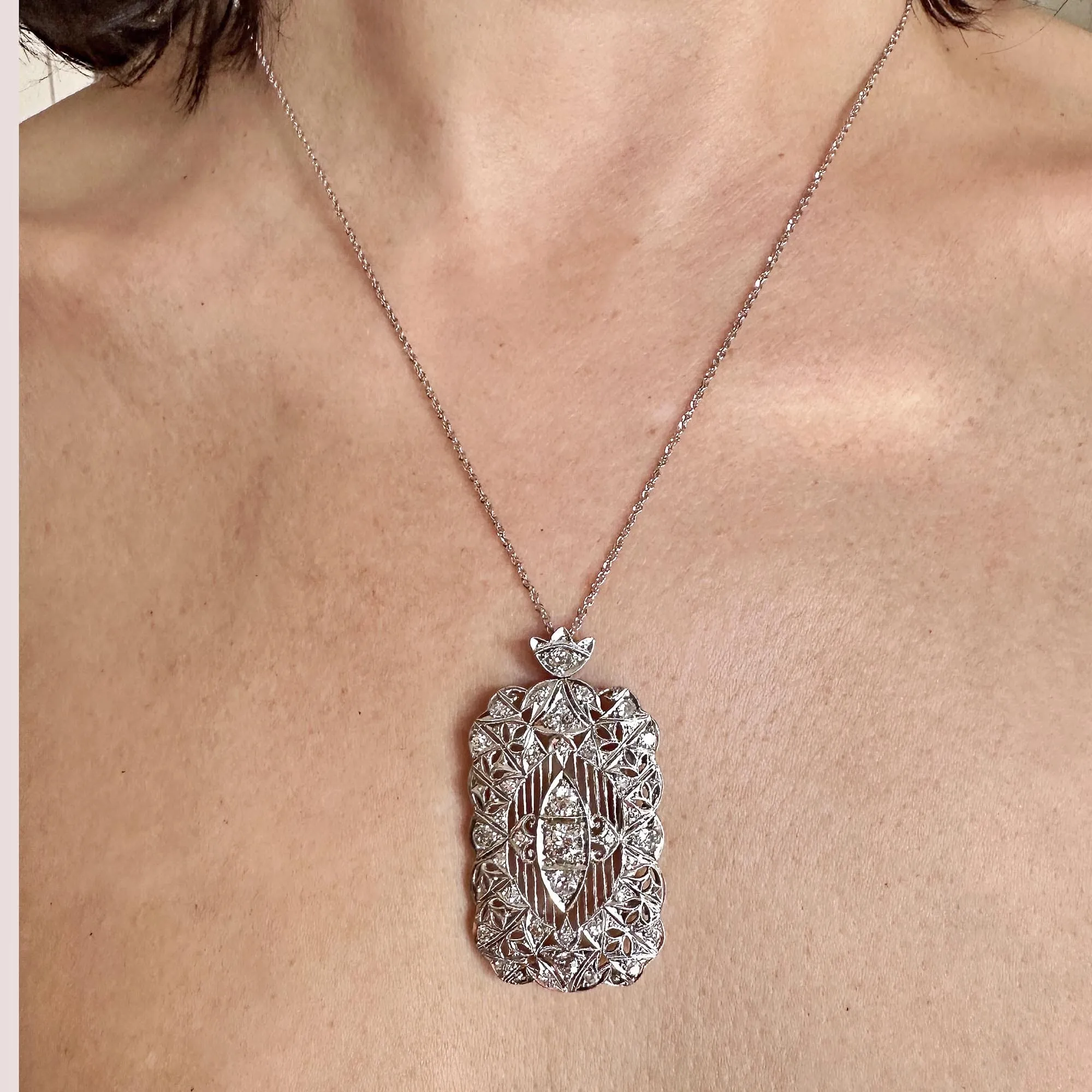 Art Deco Platinum 1.75 CTW Diamond Brooch Pendant