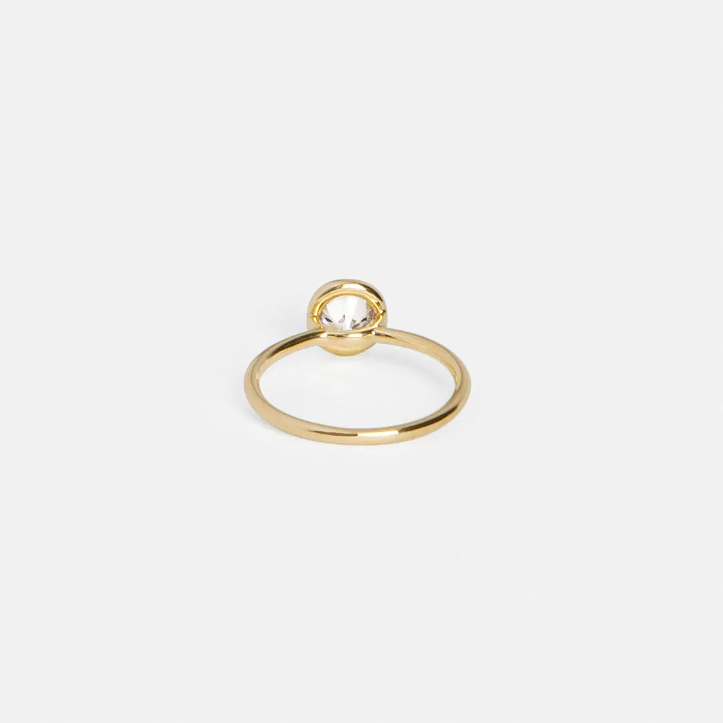Arti Ring with 0.90ct Natural Diamond in Gold