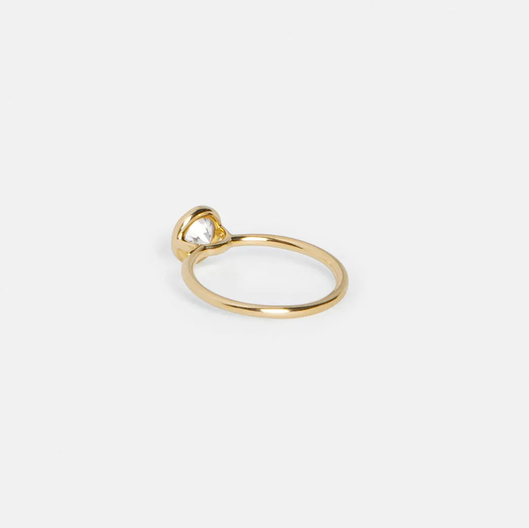 Arti Ring with 0.90ct Natural Diamond in Gold