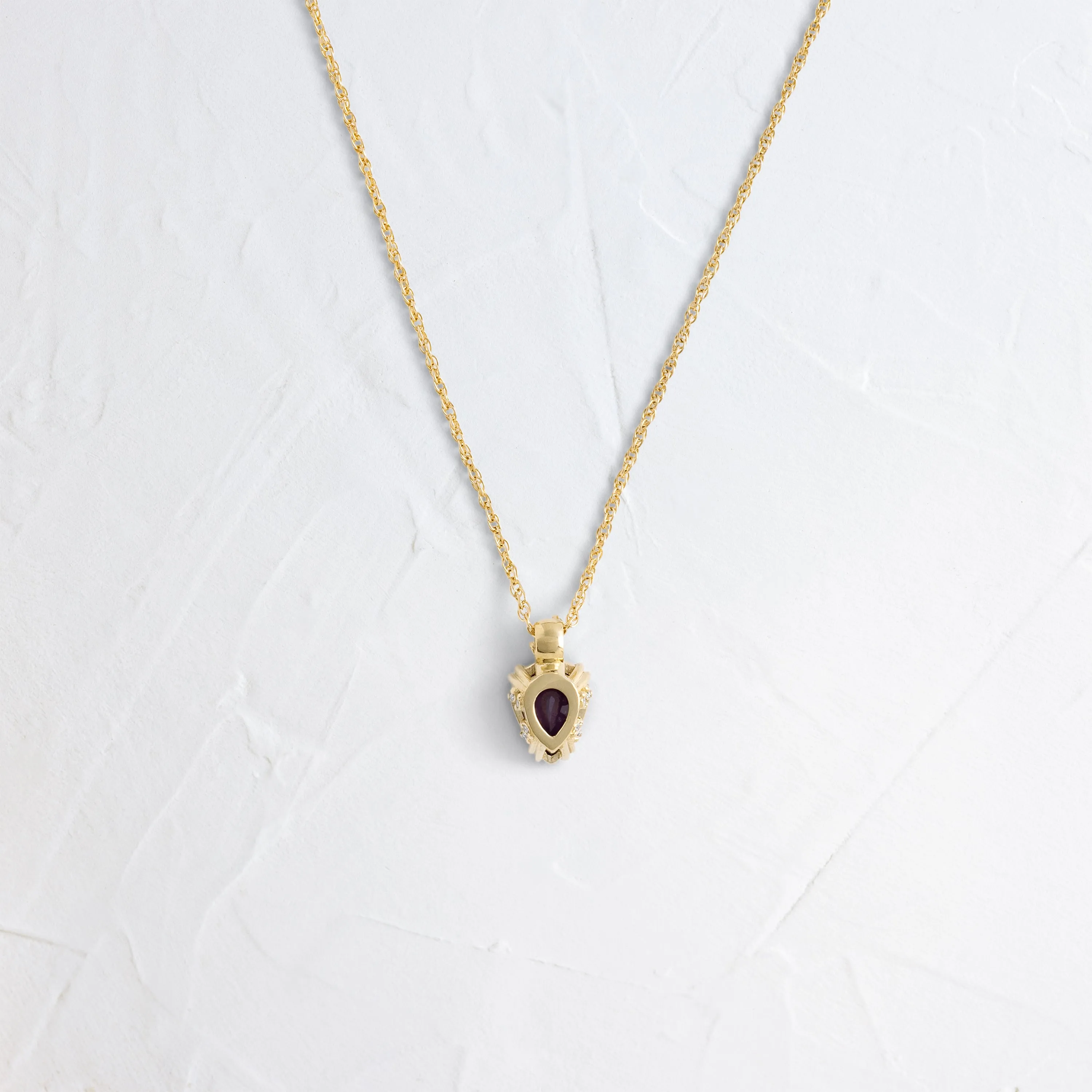 Bewilder Necklace, 0.95ct. Deep Purple Spinel