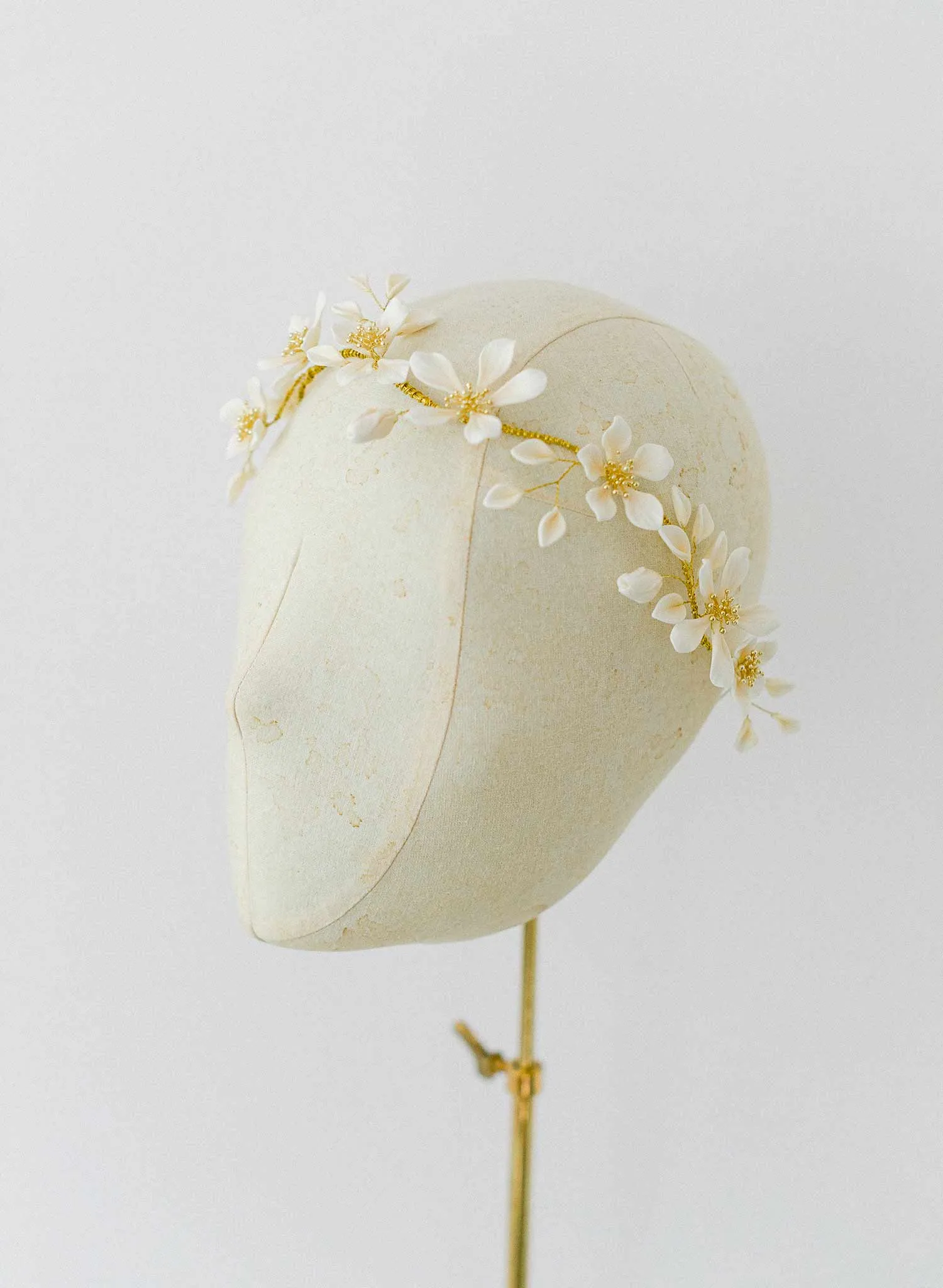 Blooming magnolia bridal hair vine - Style #2342