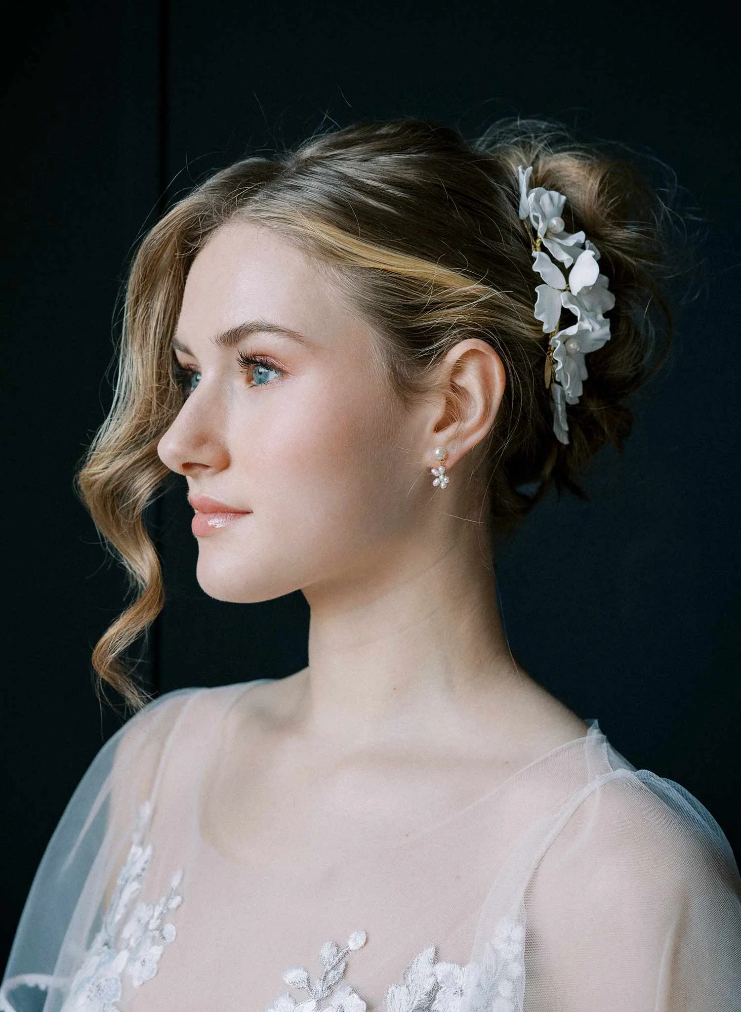 Clean and modern matte flower bridal comb - Style #2552