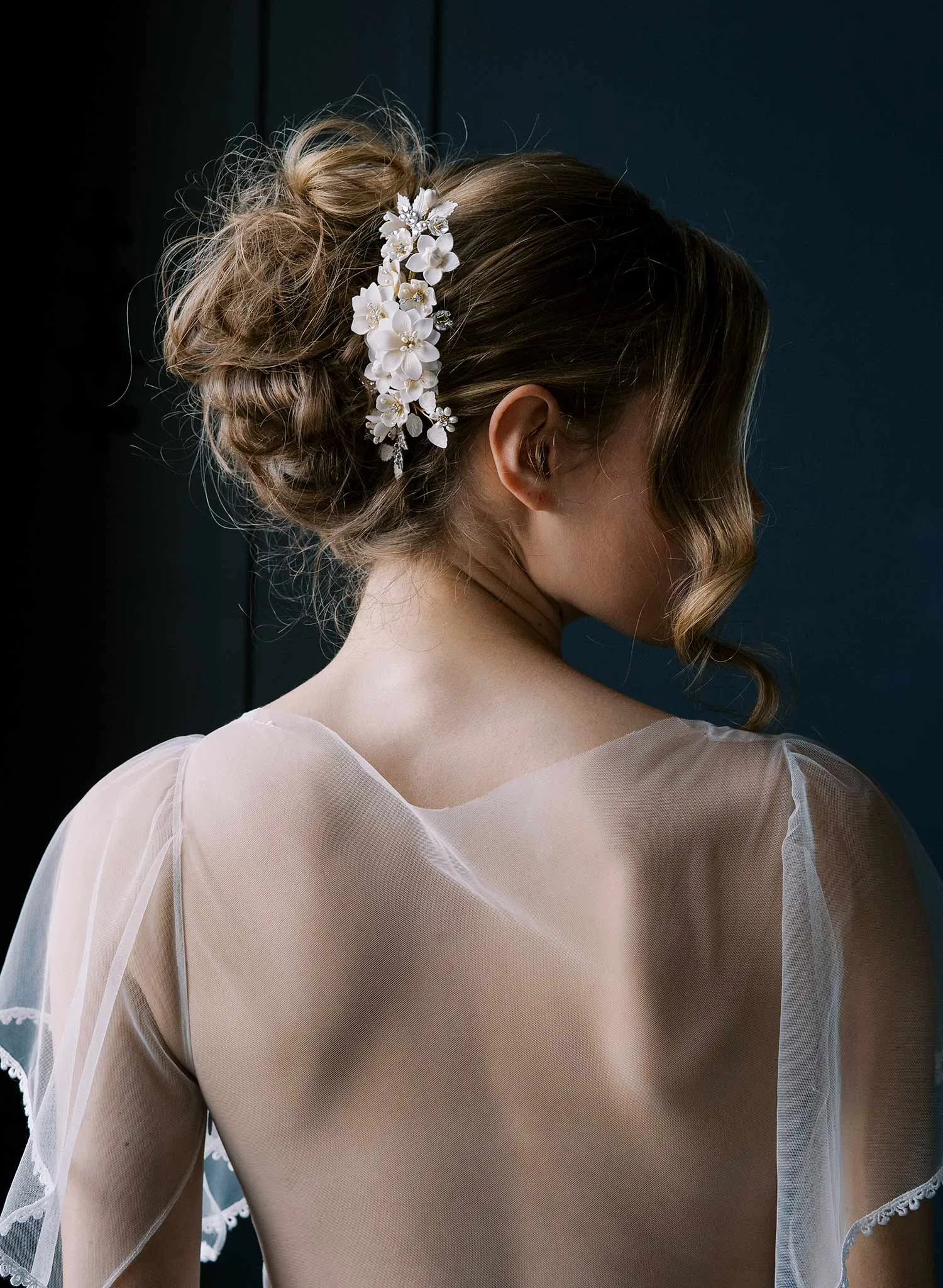 Creamy floral garden comb, large - Style #2551