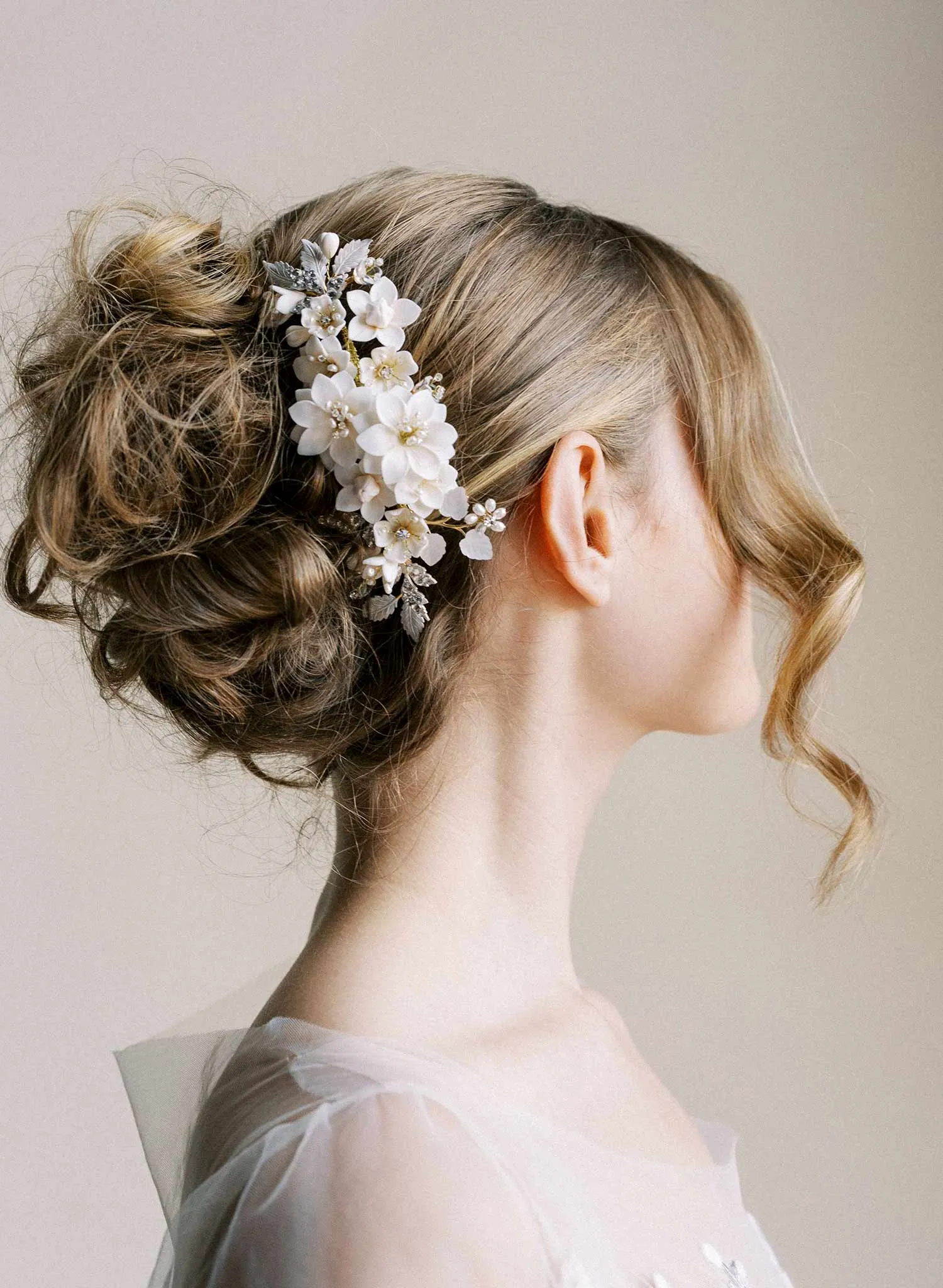 Creamy floral garden comb, large - Style #2551