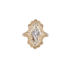 Estate 14 Karat White and Yellow Gold Filagree Scalloped Design Diamond Ring
