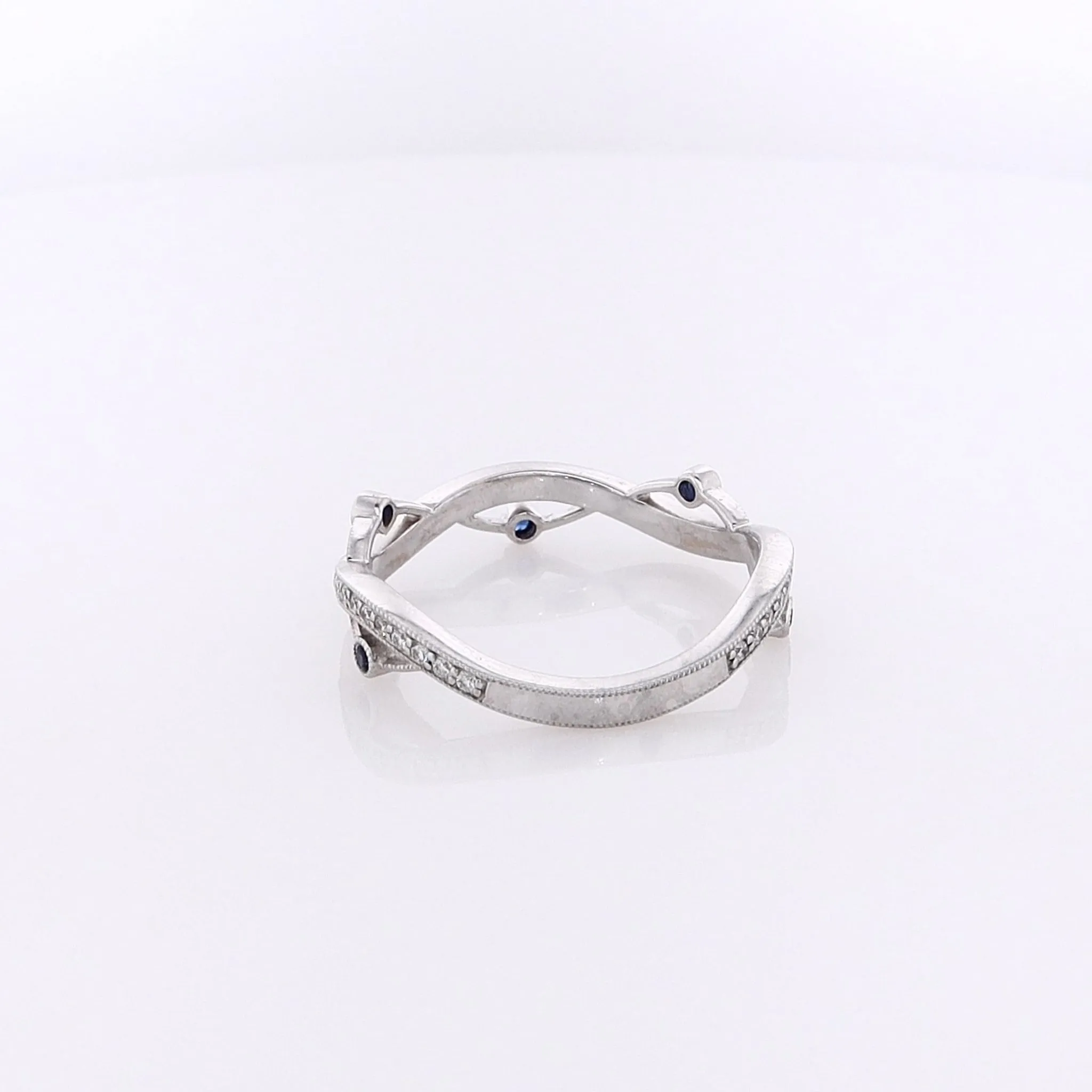 Estate Simon G 18 Karat White Gold Diamond and Sapphire Ring