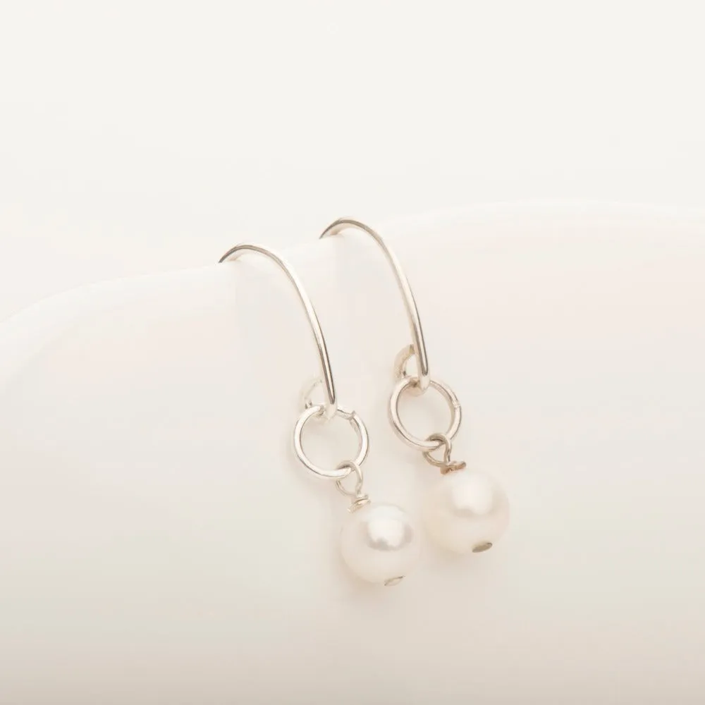 Freefall Pearl Earring