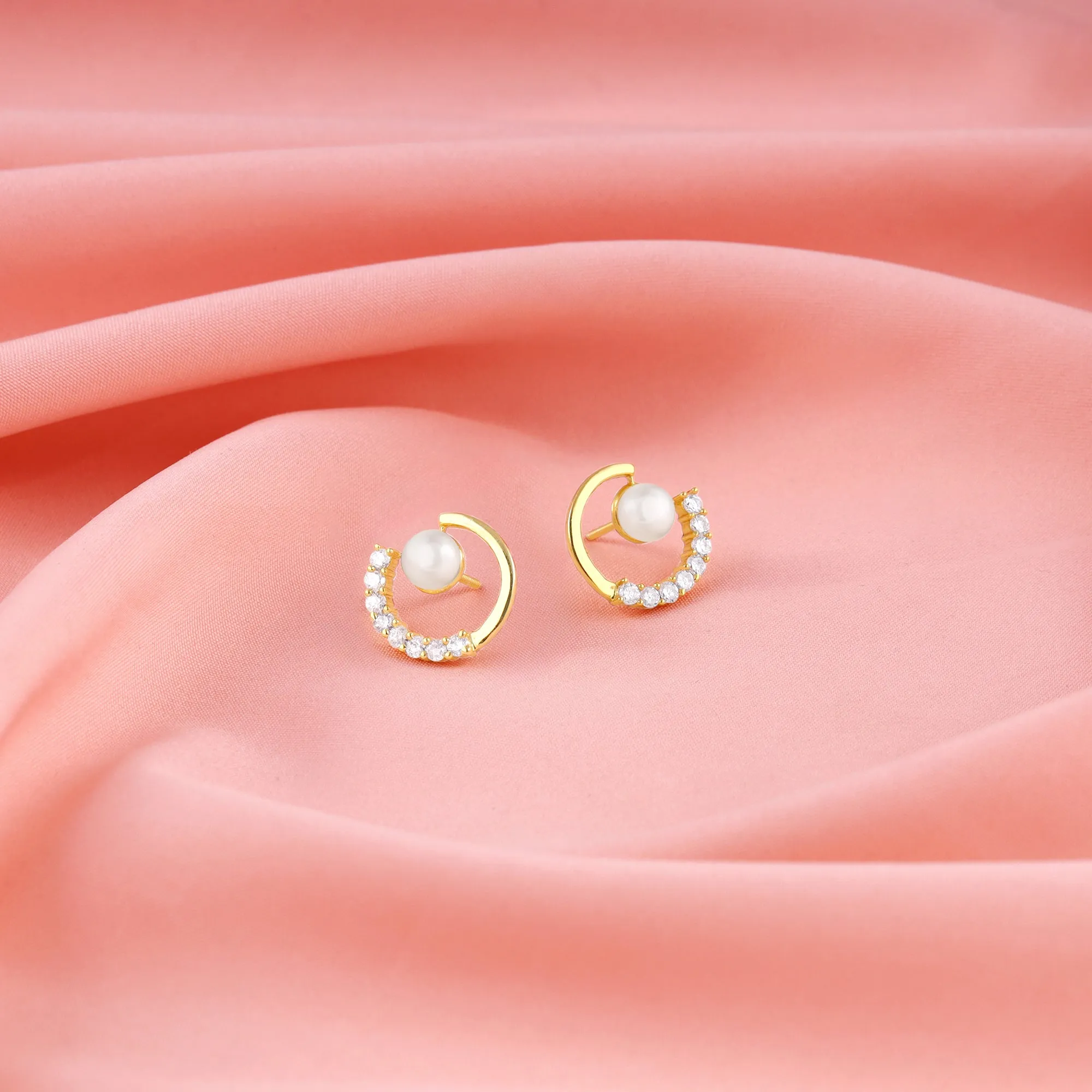 Golden Encanto Earrings