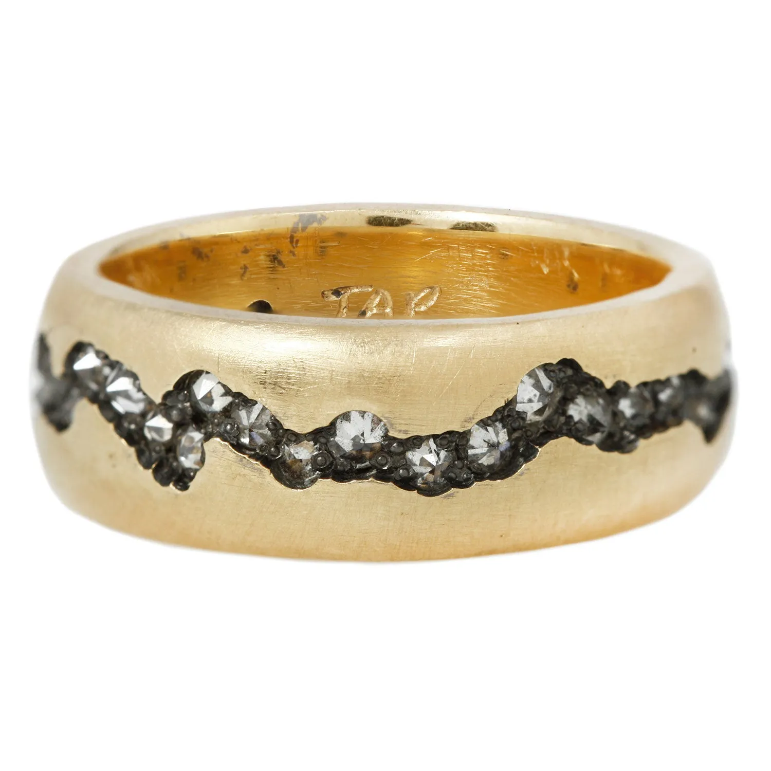 Inverted Diamond Fissure Band