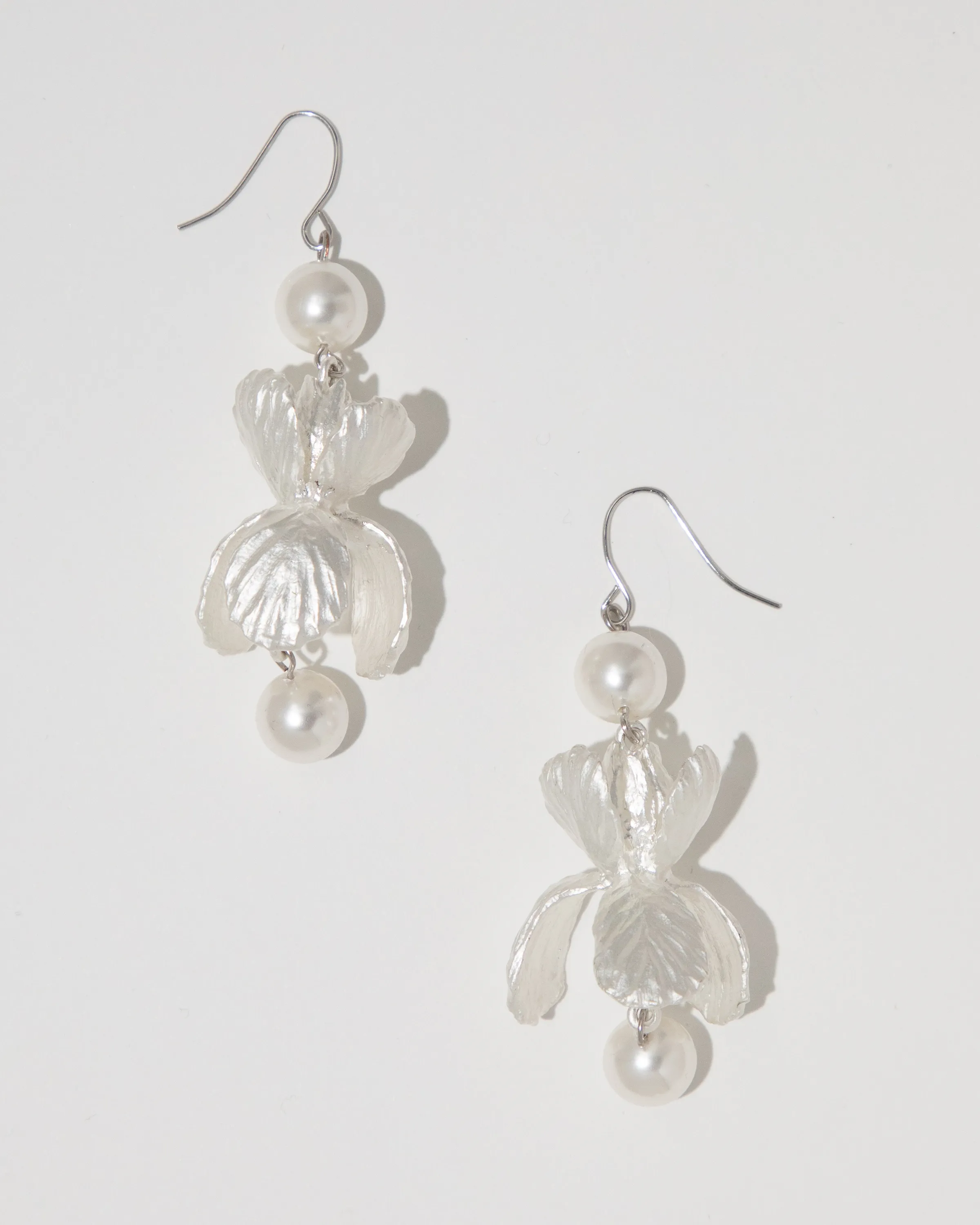 Iris Pearl Dangle Earrings