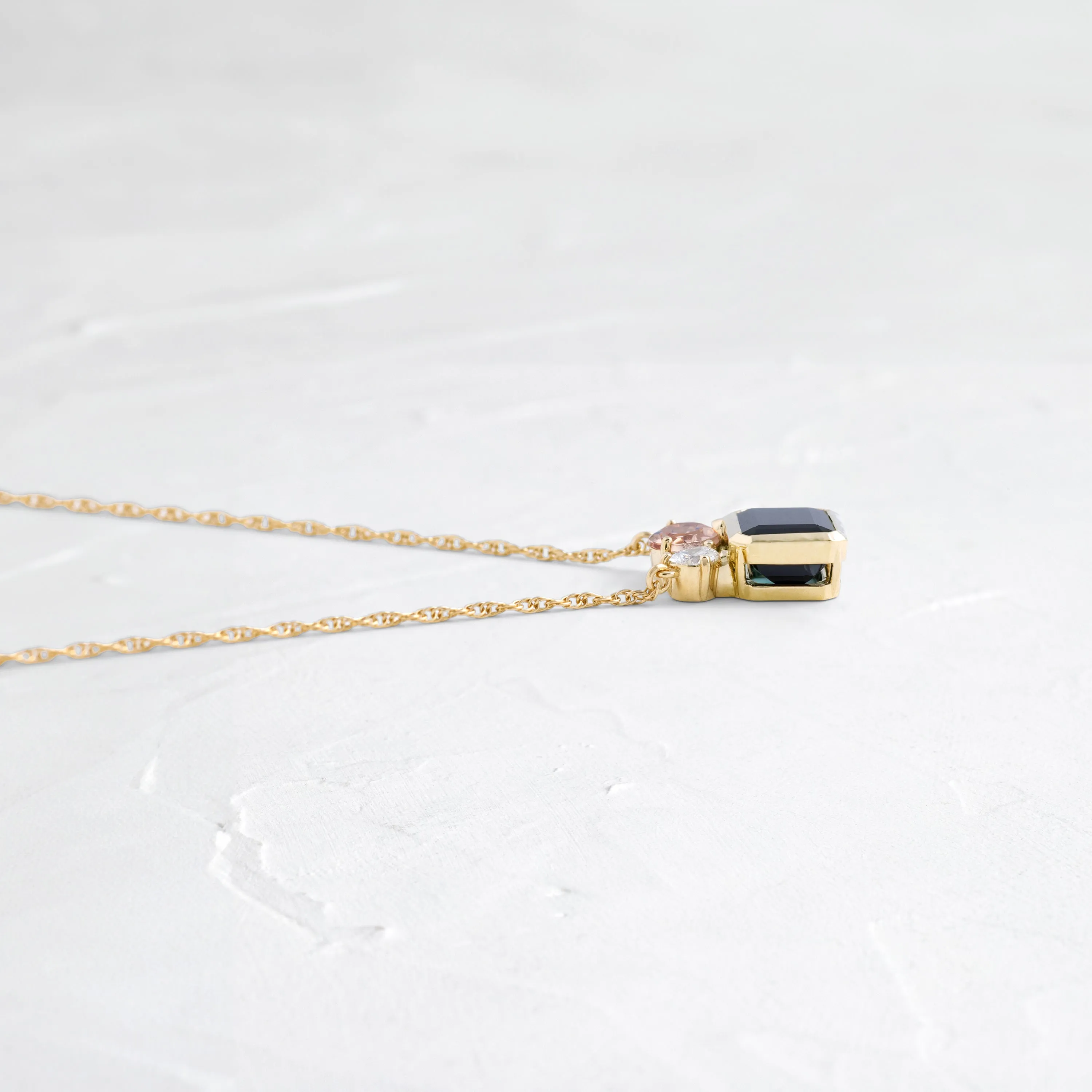 Kinetic Necklace