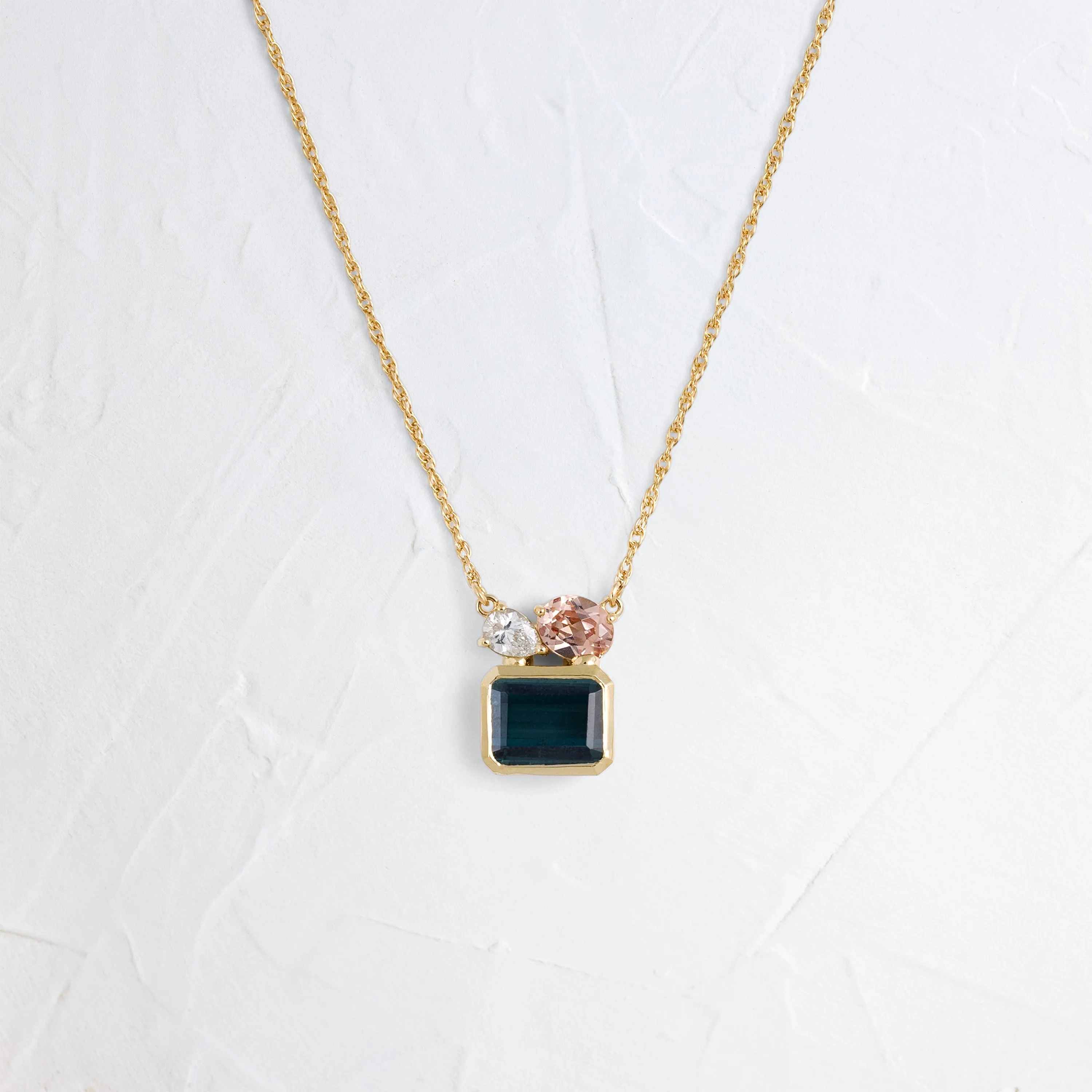 Kinetic Necklace