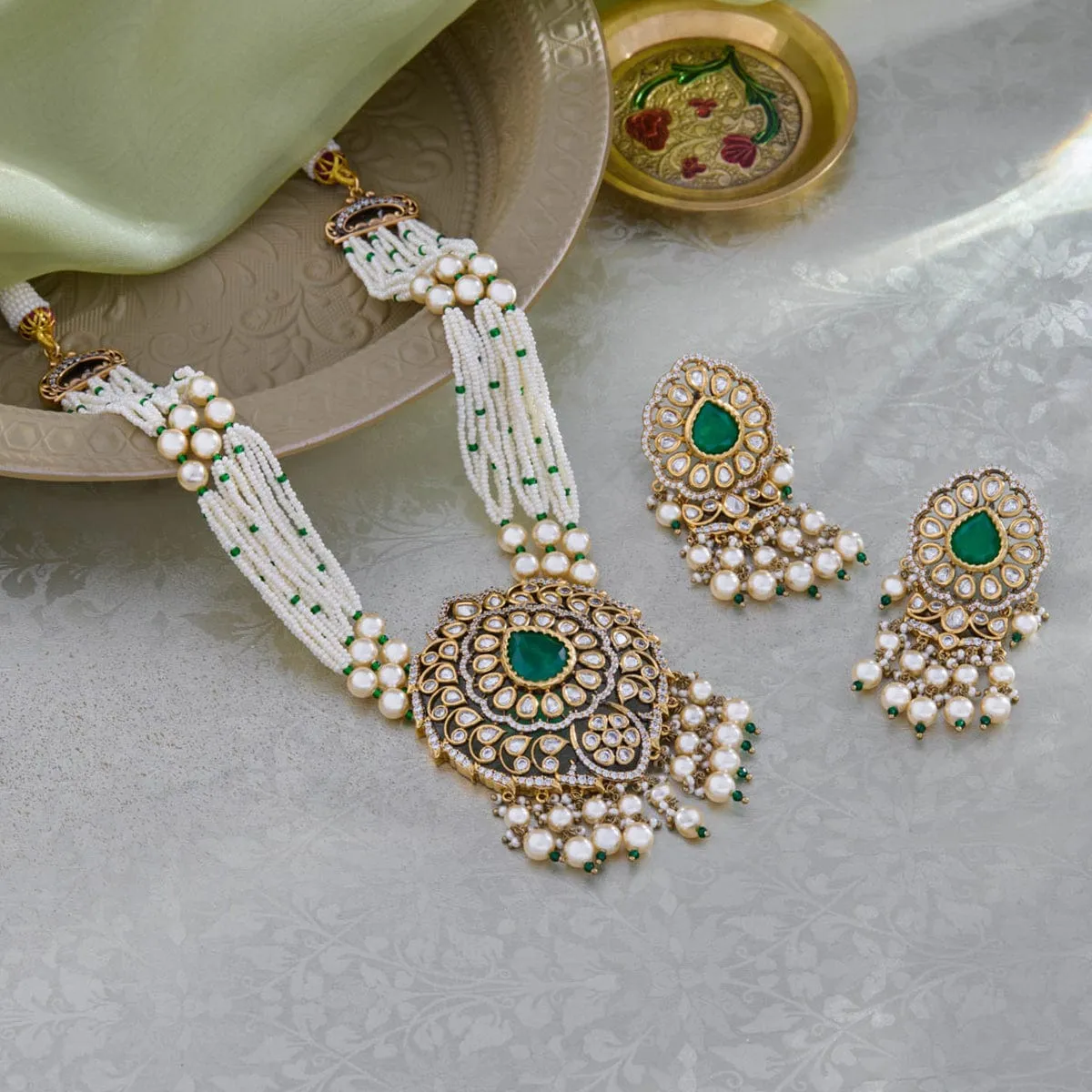 Kundan Necklace 165818