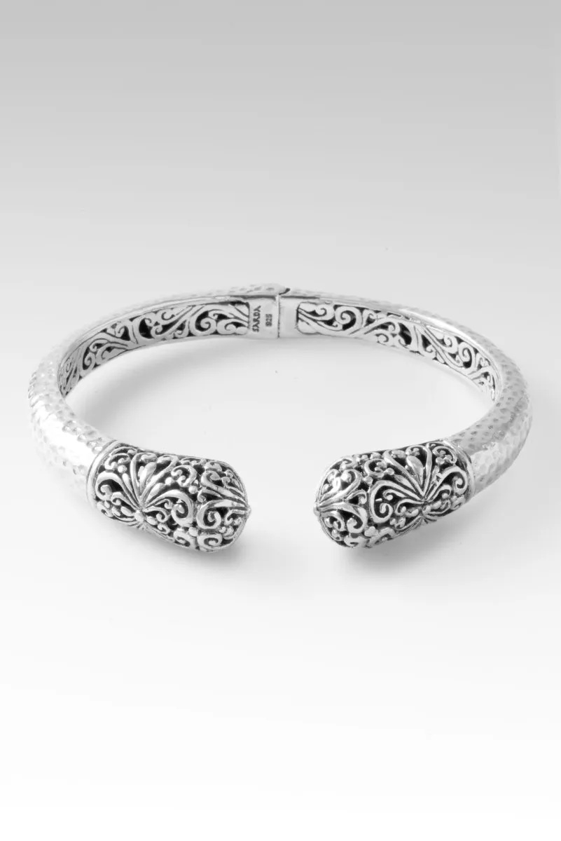 Let Your Light Shine Tip-to-Tip Bracelet? in Janyl Adair
