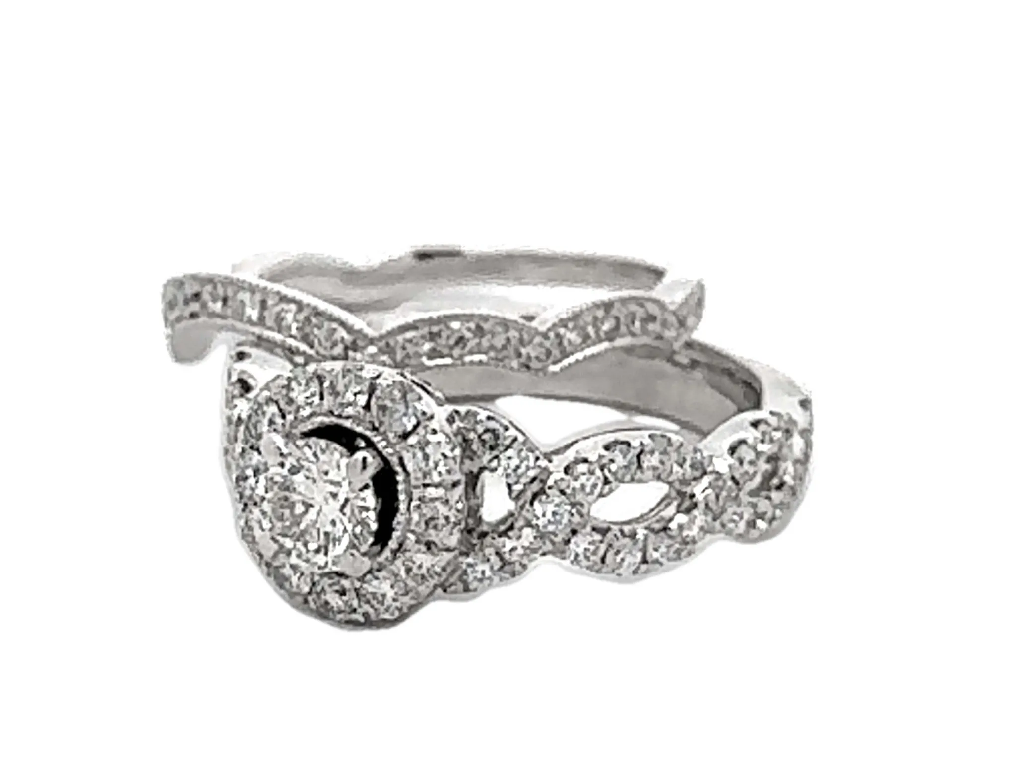 Neil Lane Round Brilliant Cut Diamond Halo Engagement Ring and Matching Band 14K
