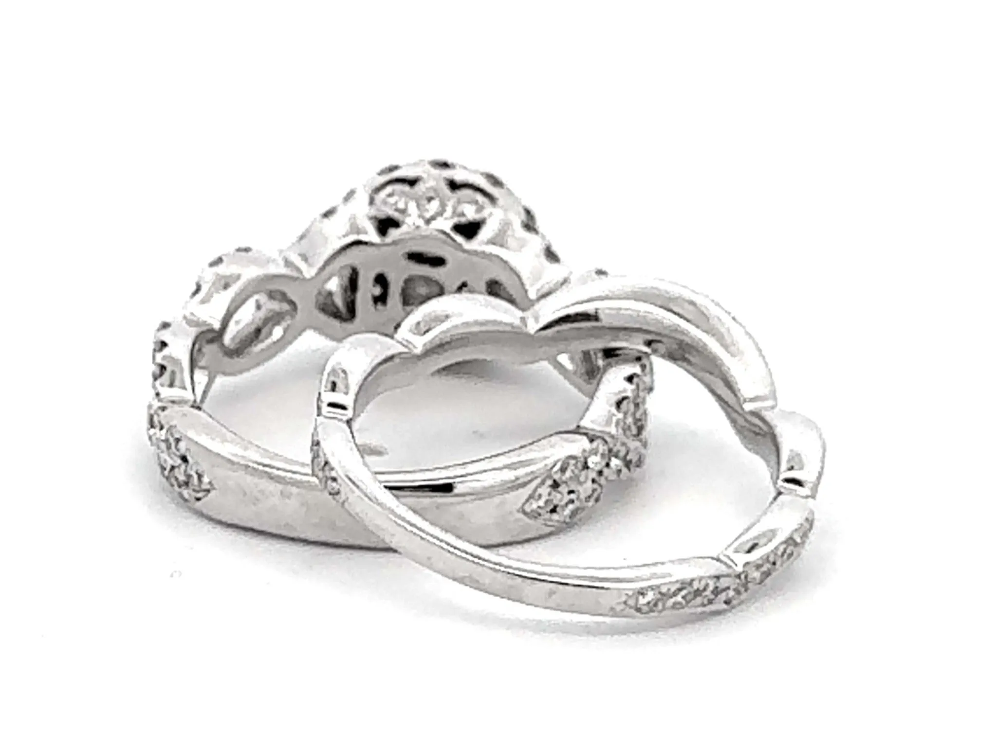 Neil Lane Round Brilliant Cut Diamond Halo Engagement Ring and Matching Band 14K