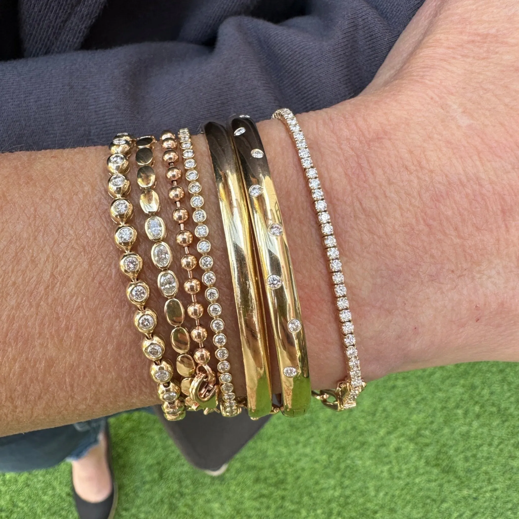 Oval Solid Gold Bangle/4.8mm