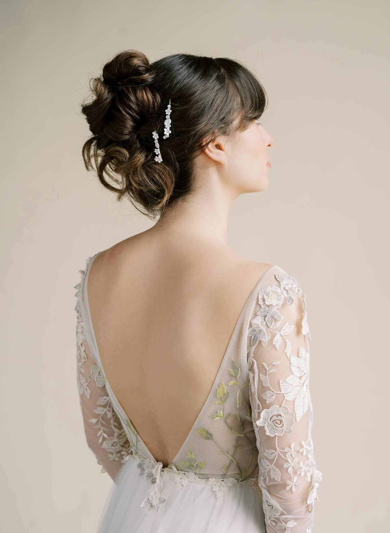 Petite Daisies bobby pins - Style #2506