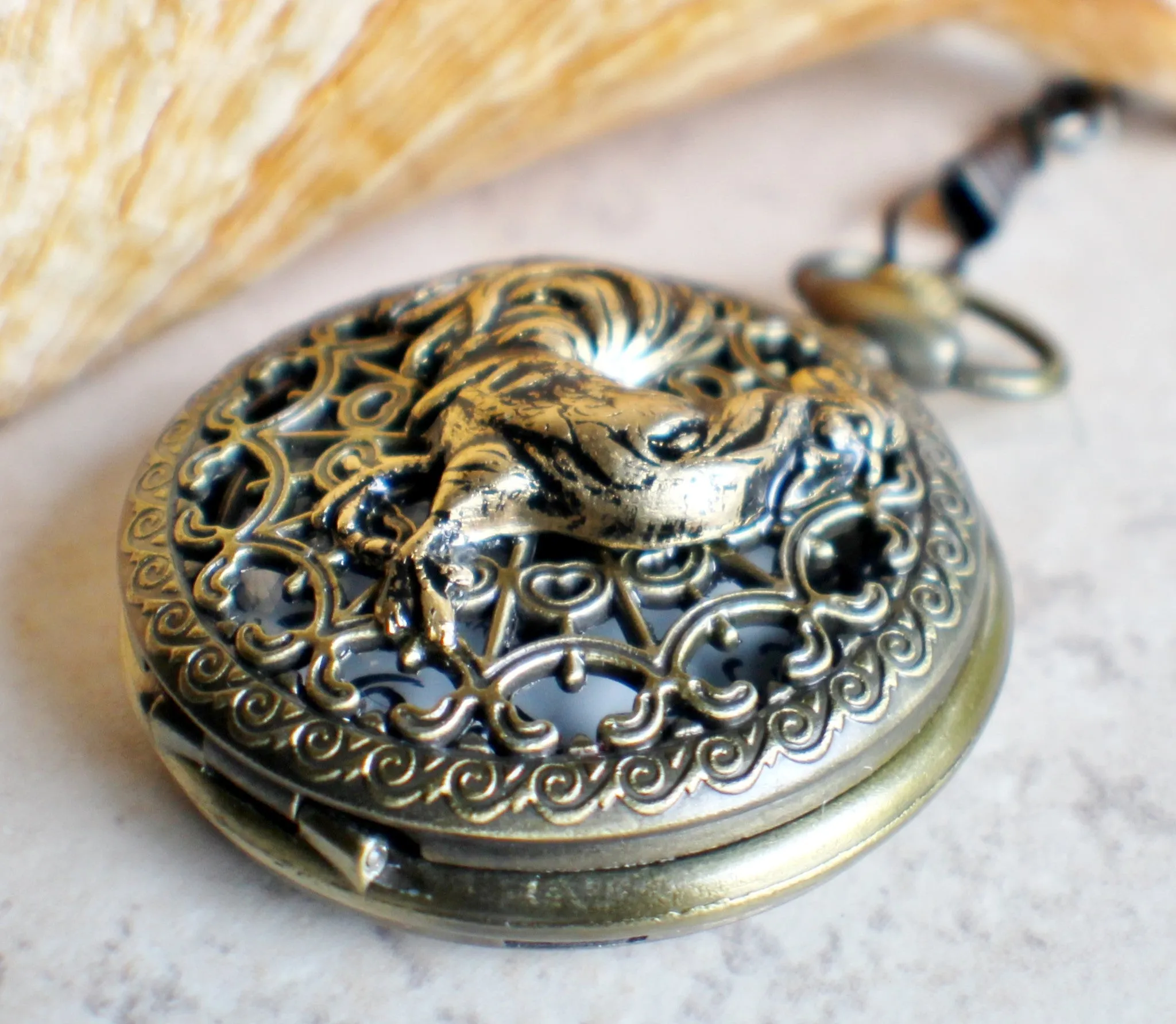Rooster pocket watch,  Rooster pocket watch  in bronze