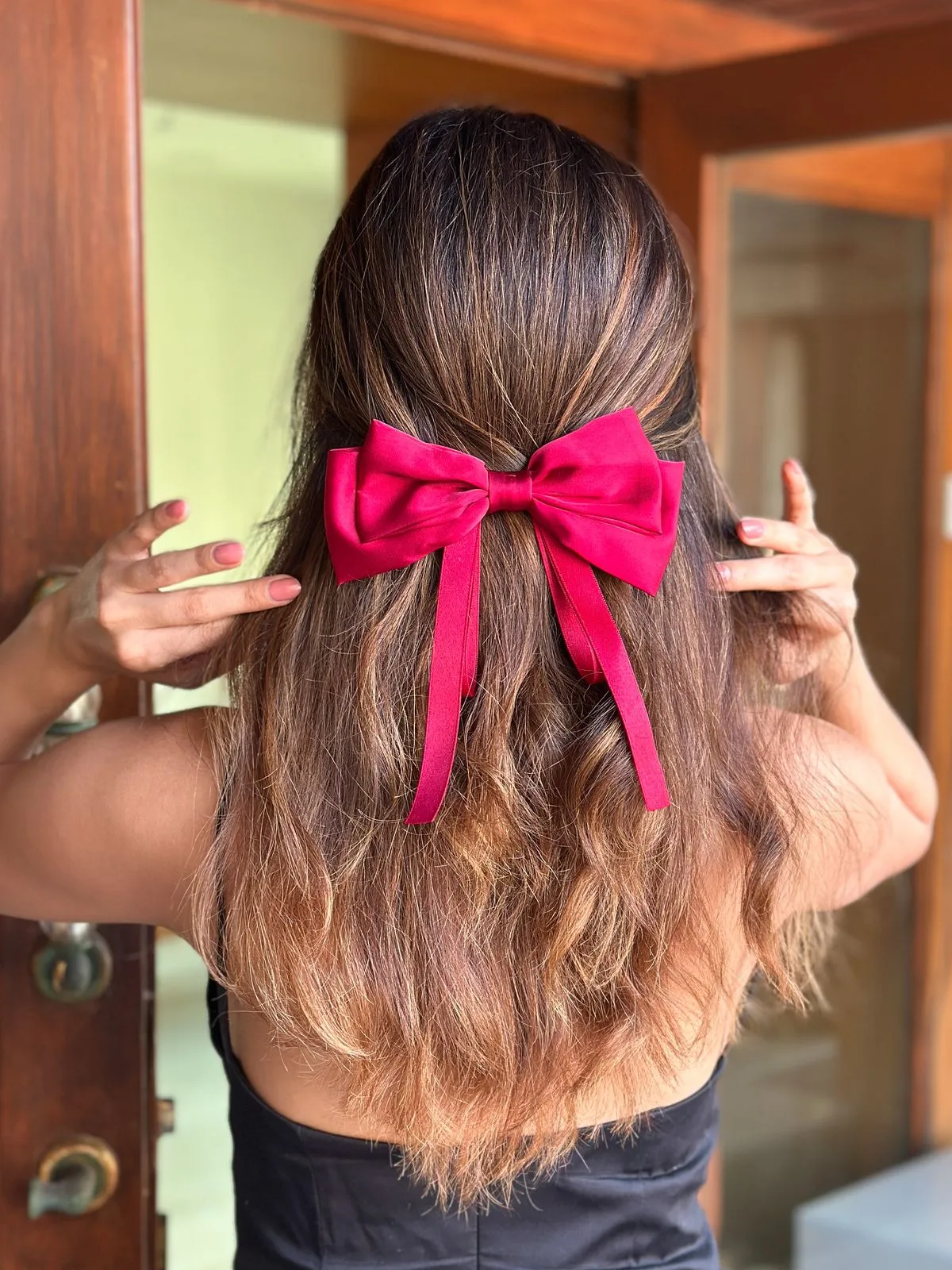 Satin Barrett Clips