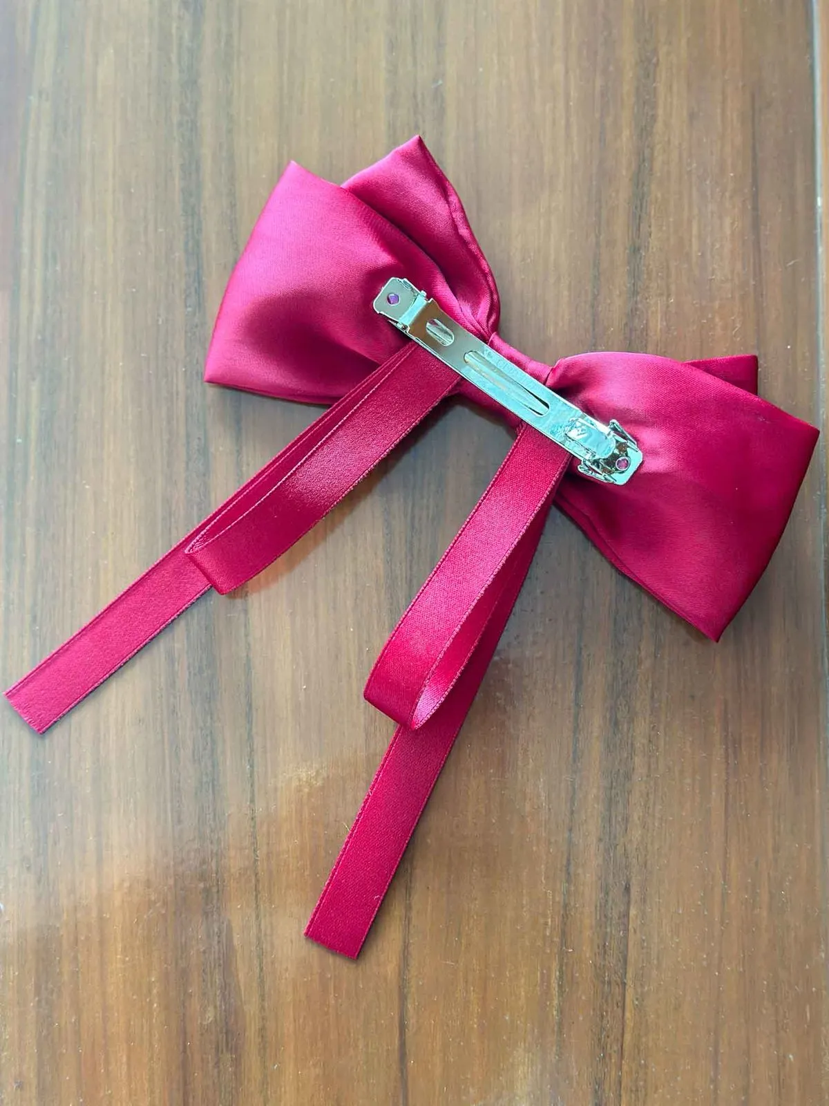 Satin Barrett Clips