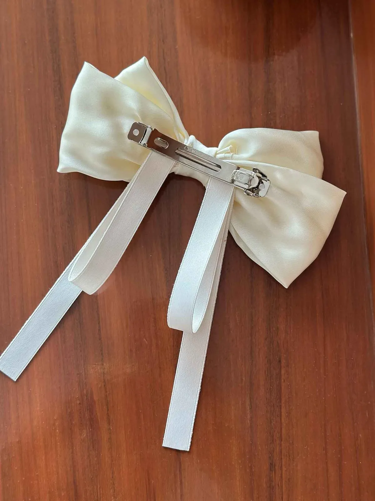 Satin Barrett Clips