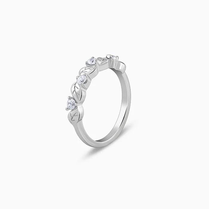 Silver Minimalist Wreath Ring
