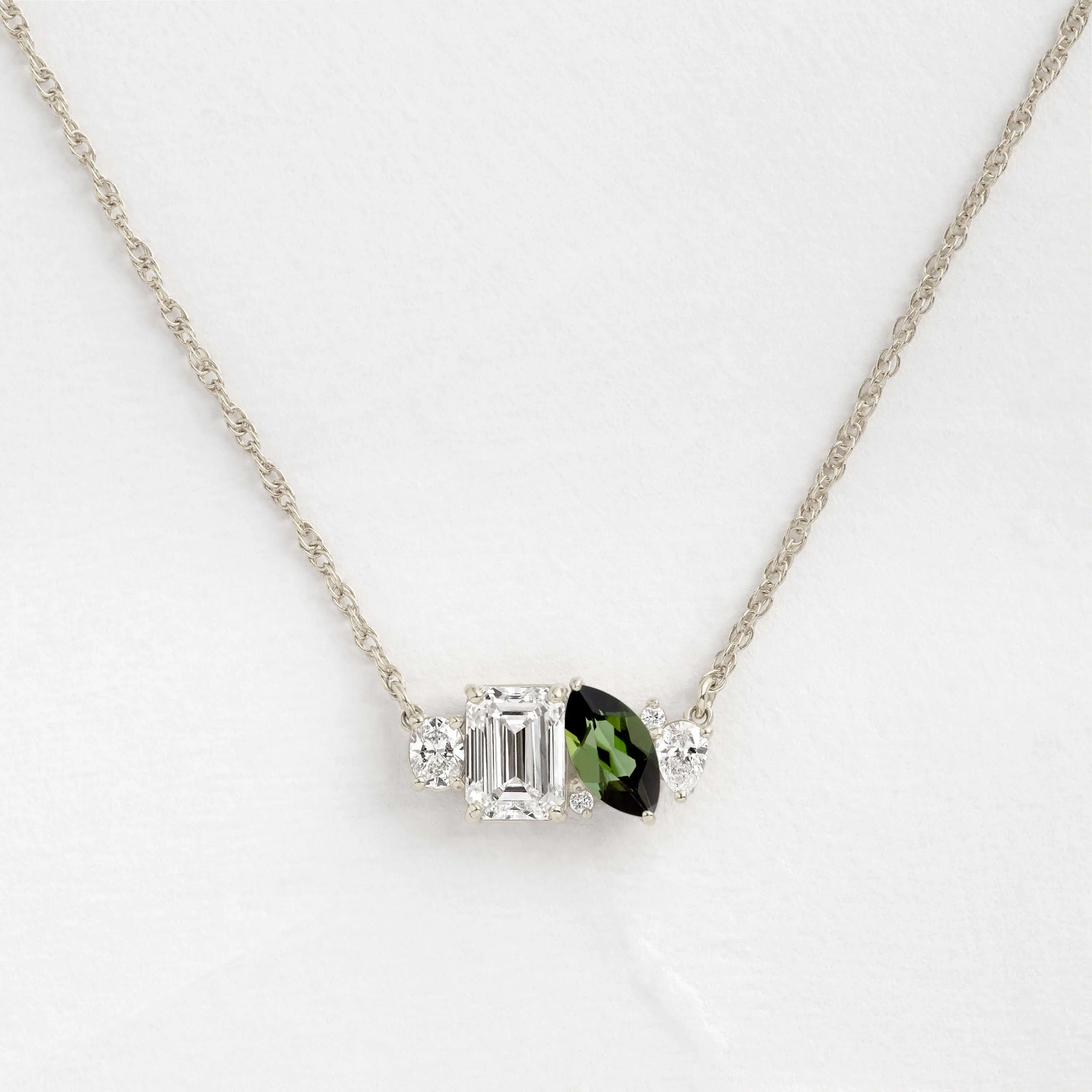 Toi et Moi et Le Reste Necklace