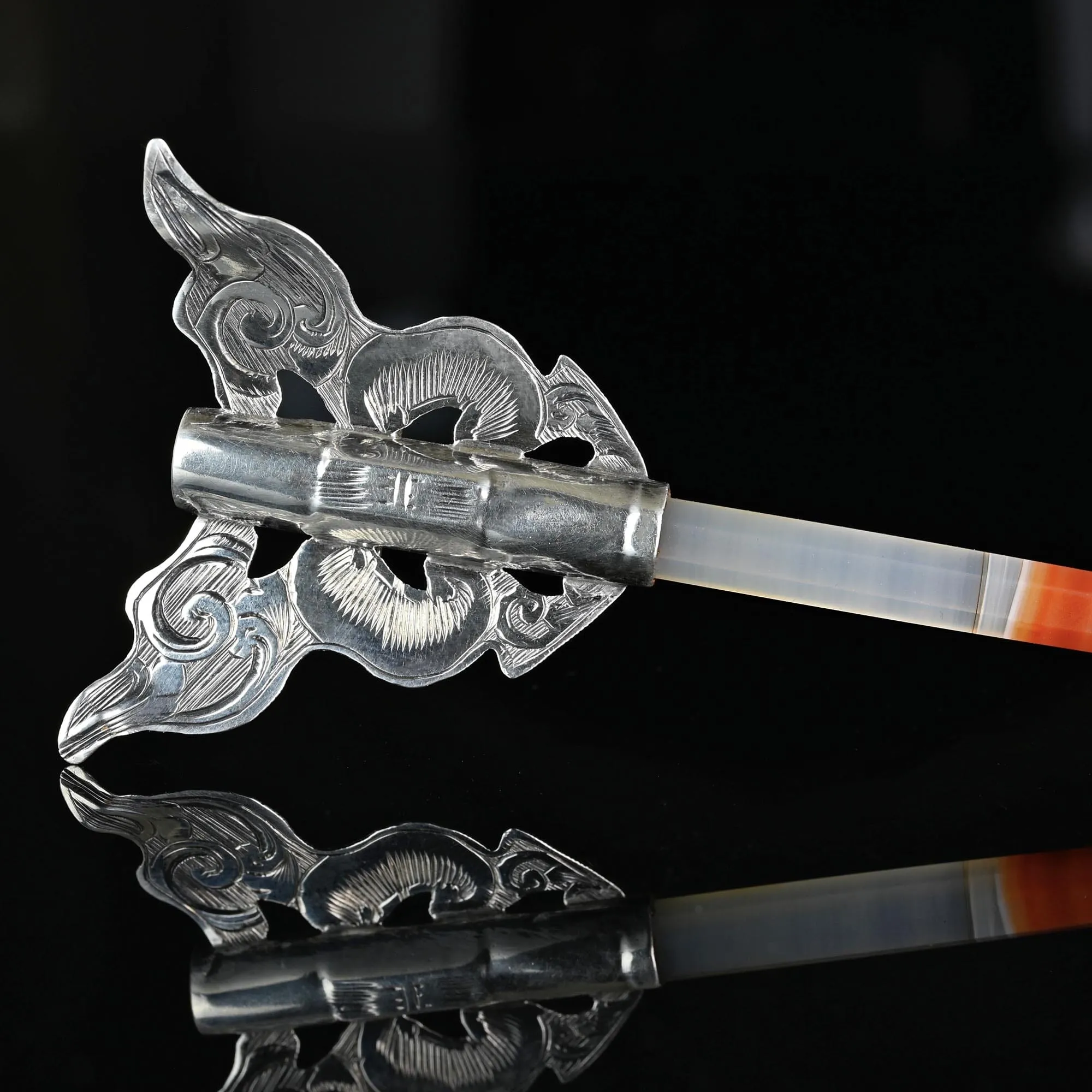Victorian Silver Large Scottish Banded Agate Arrow Brooch