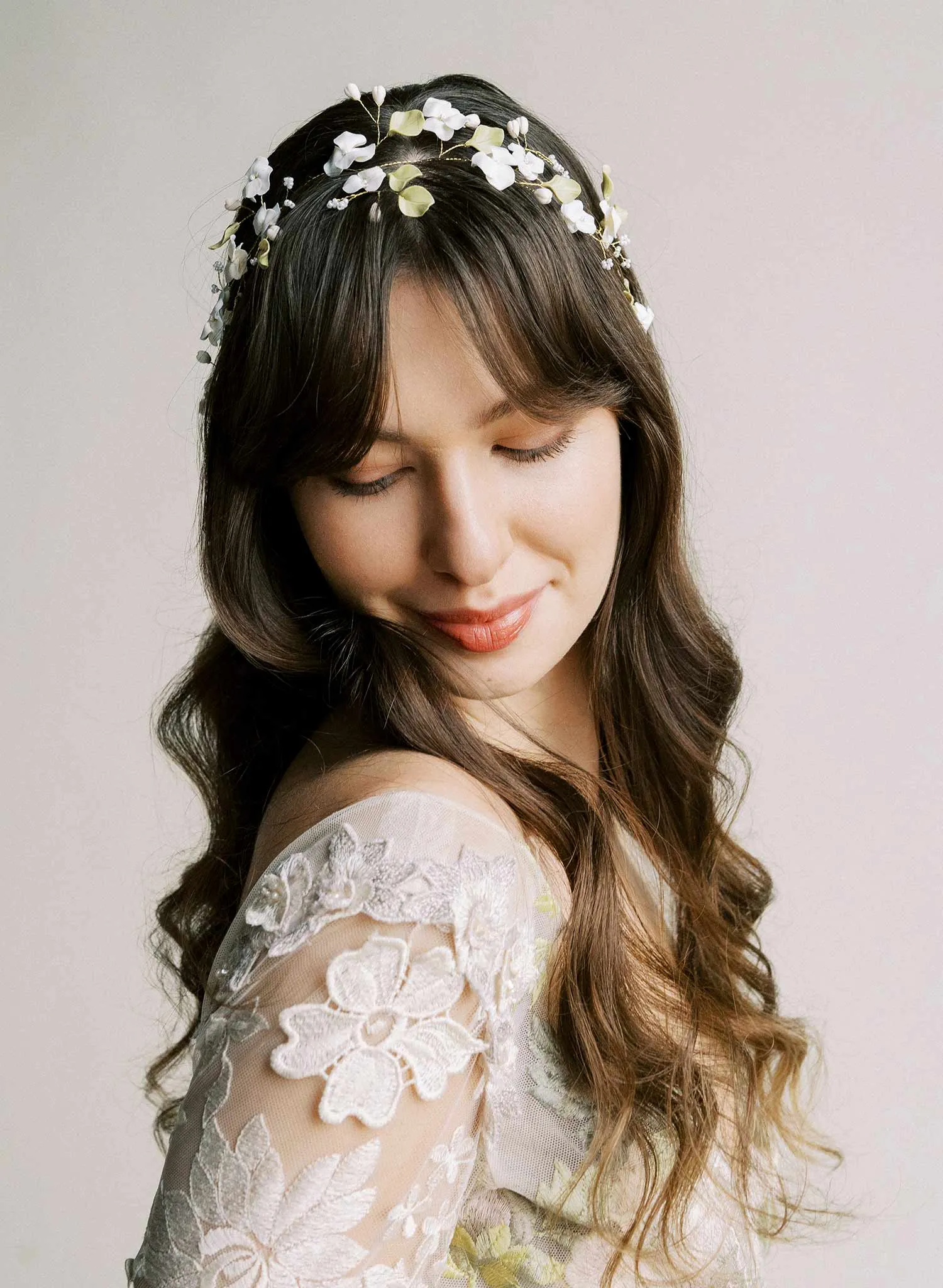 Wispy peony bridal hair vine - Style #2562