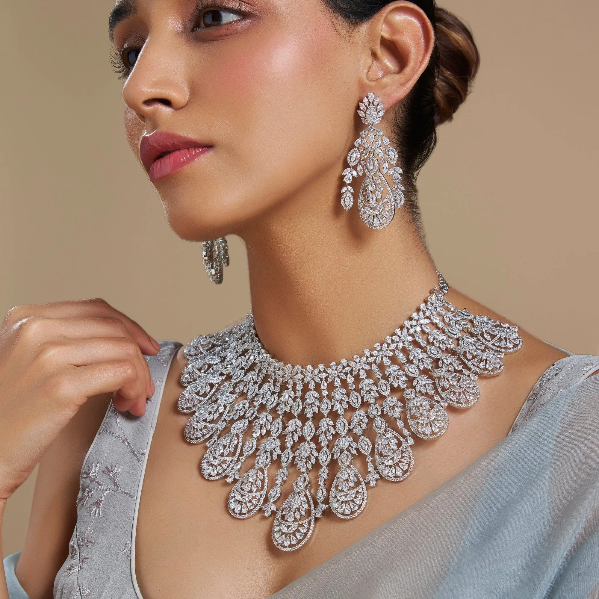 Zircon Necklace 169401